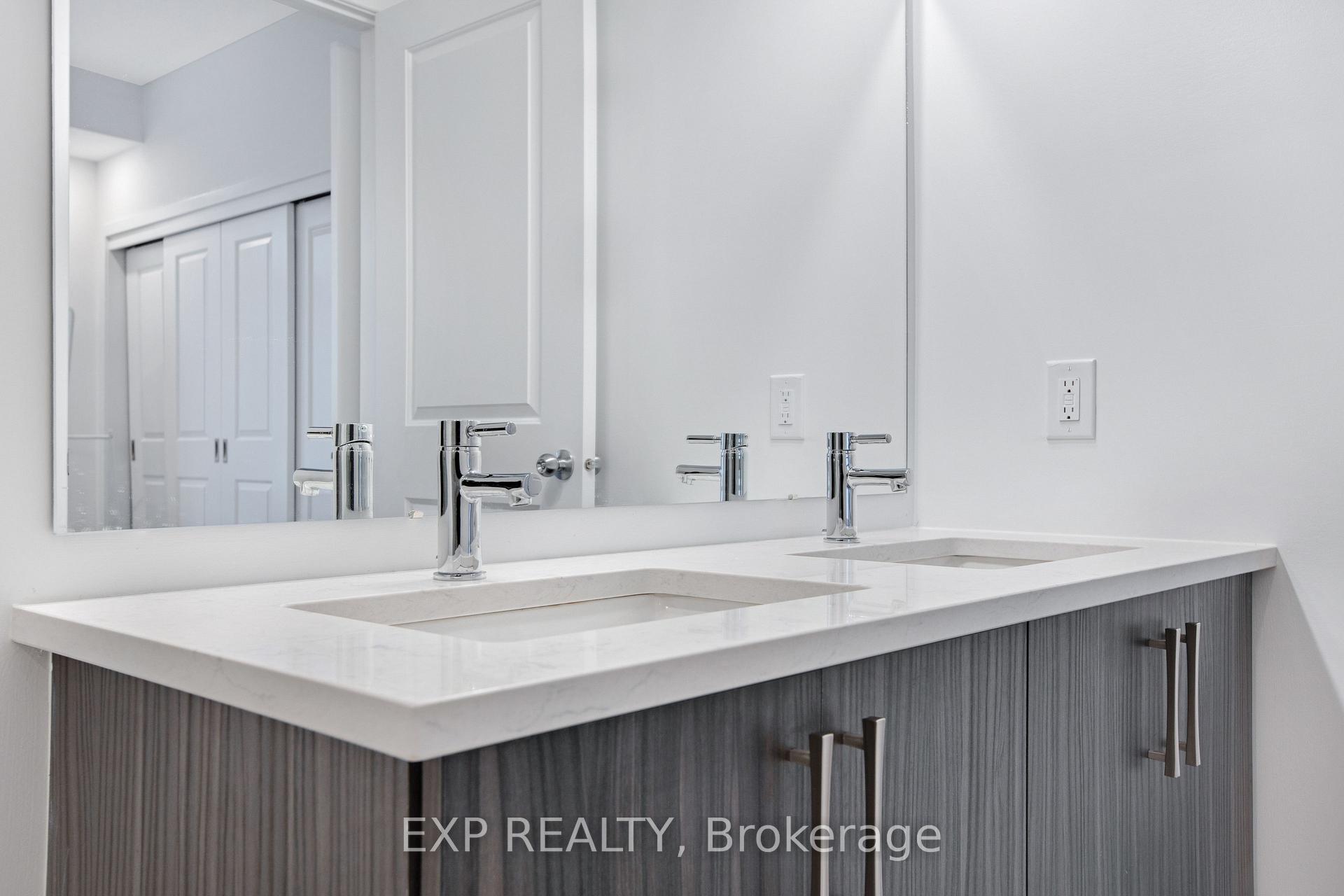 Photo 19 of Unit C, 380 Rolling Meadow Crescent, Ottawa, Mer Bleue/Bradley Estates/Anderson Park — HOMEH