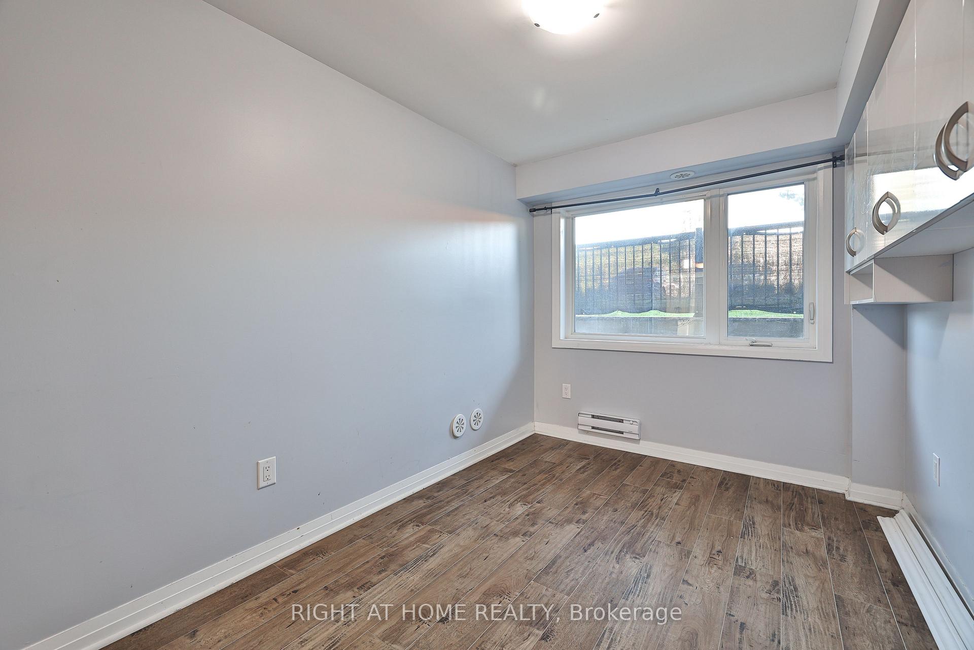 Photo 16 of Unit 5, 155 William Duncan Road, North York, Downsview-Roding-CFB — HOMEH