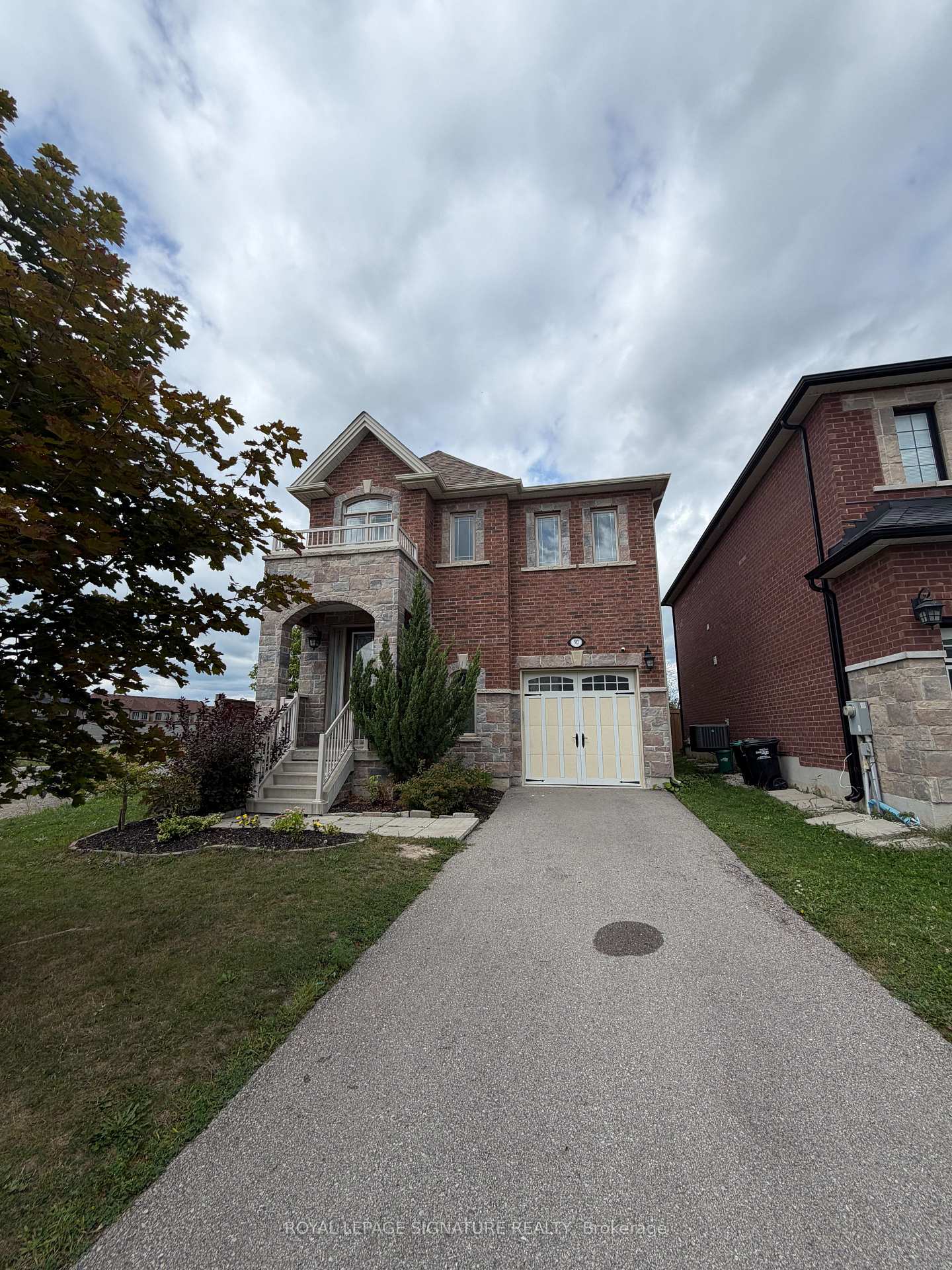 Photo 1 of 90 Morrison Avenue, New Tecumseth, Alliston — HOMEH