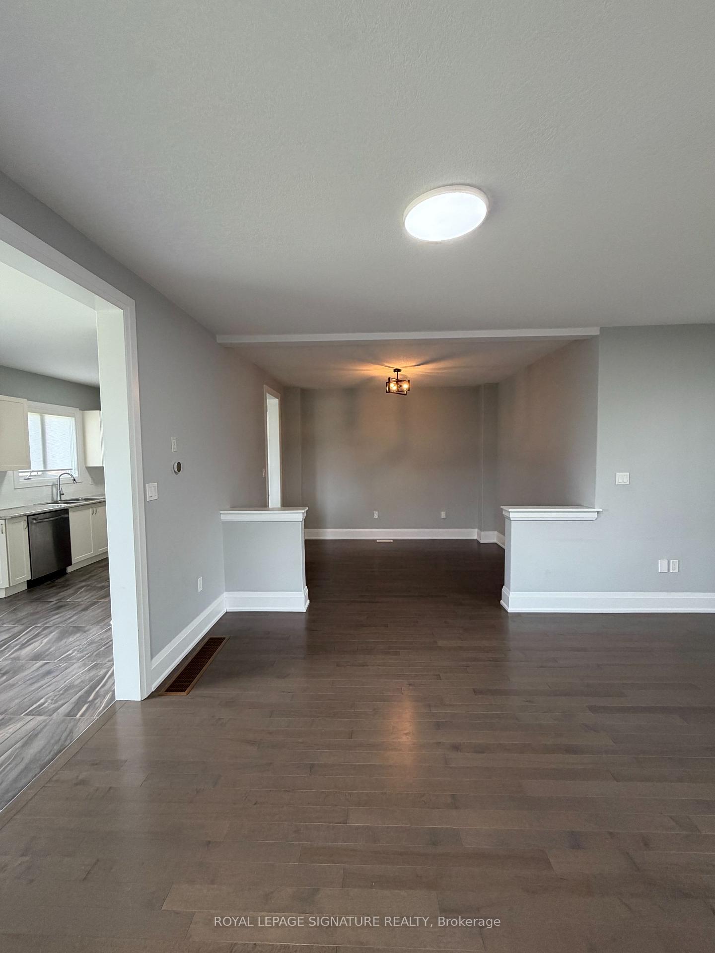 Photo 5 of 90 Morrison Avenue, New Tecumseth, Alliston — HOMEH