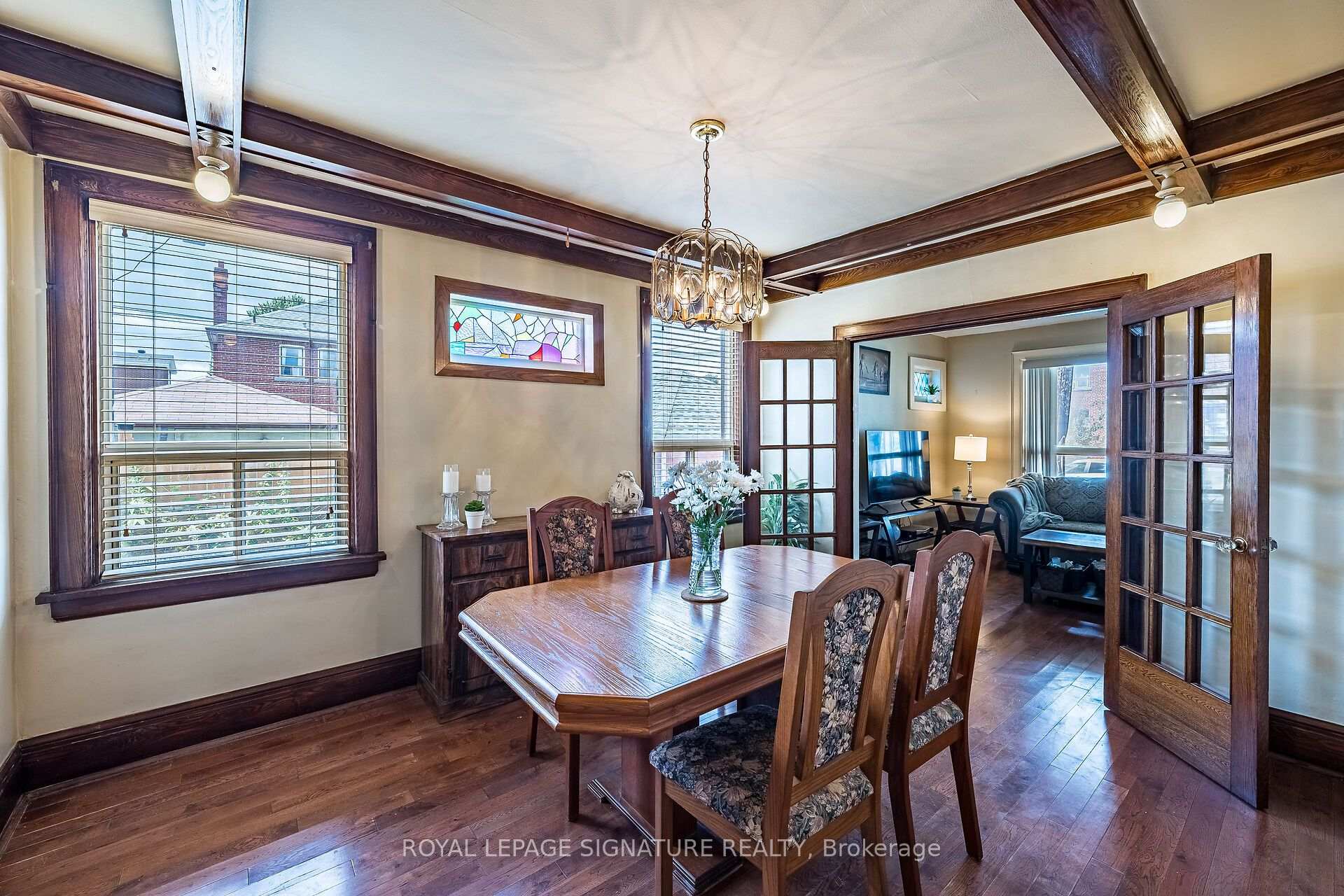 Photo 7 of 1 Davidson Avenue, Scarborough, Clairlea-Birchmount — HOMEH