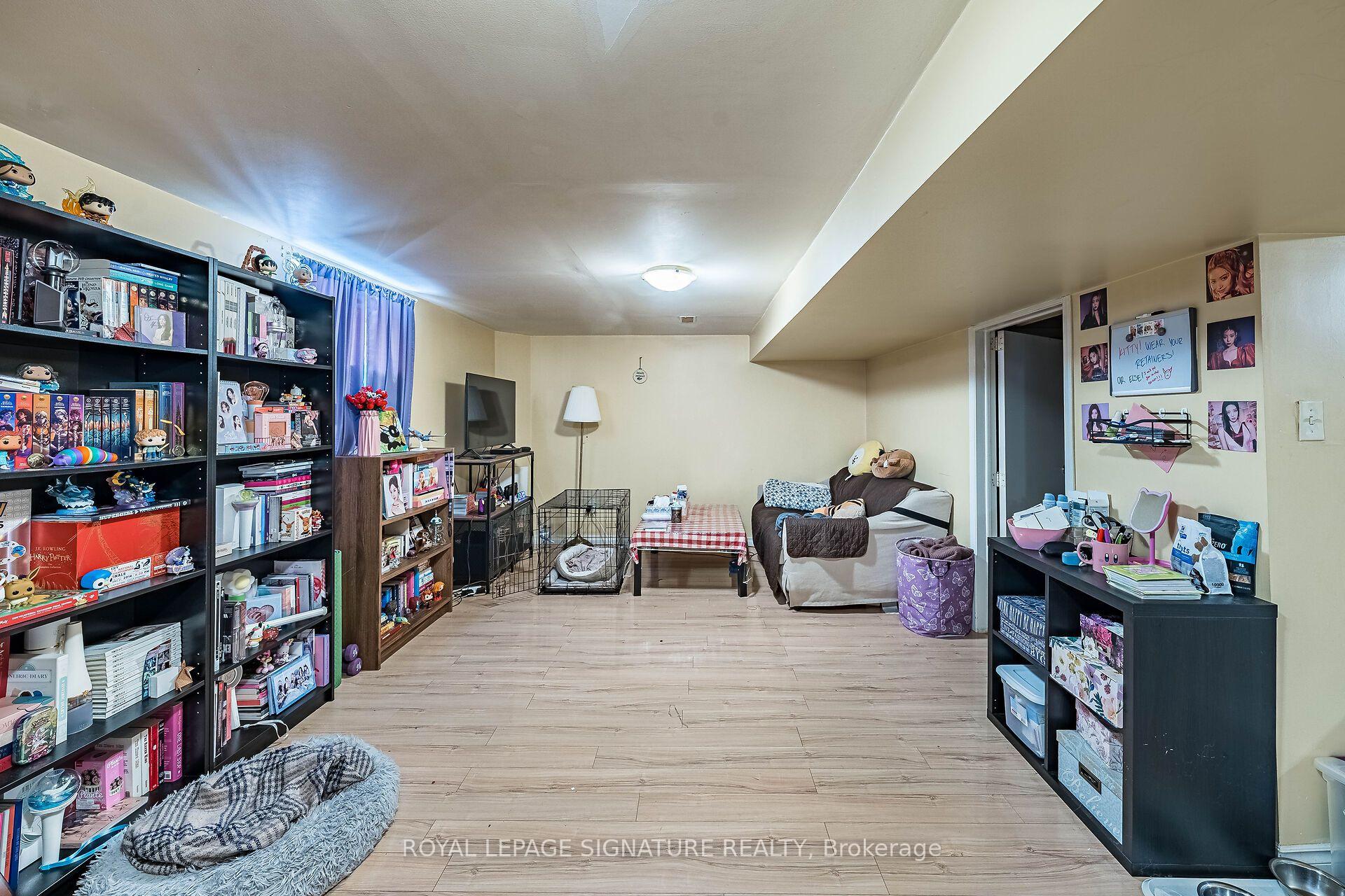 Photo 19 of 1 Davidson Avenue, Scarborough, Clairlea-Birchmount — HOMEH