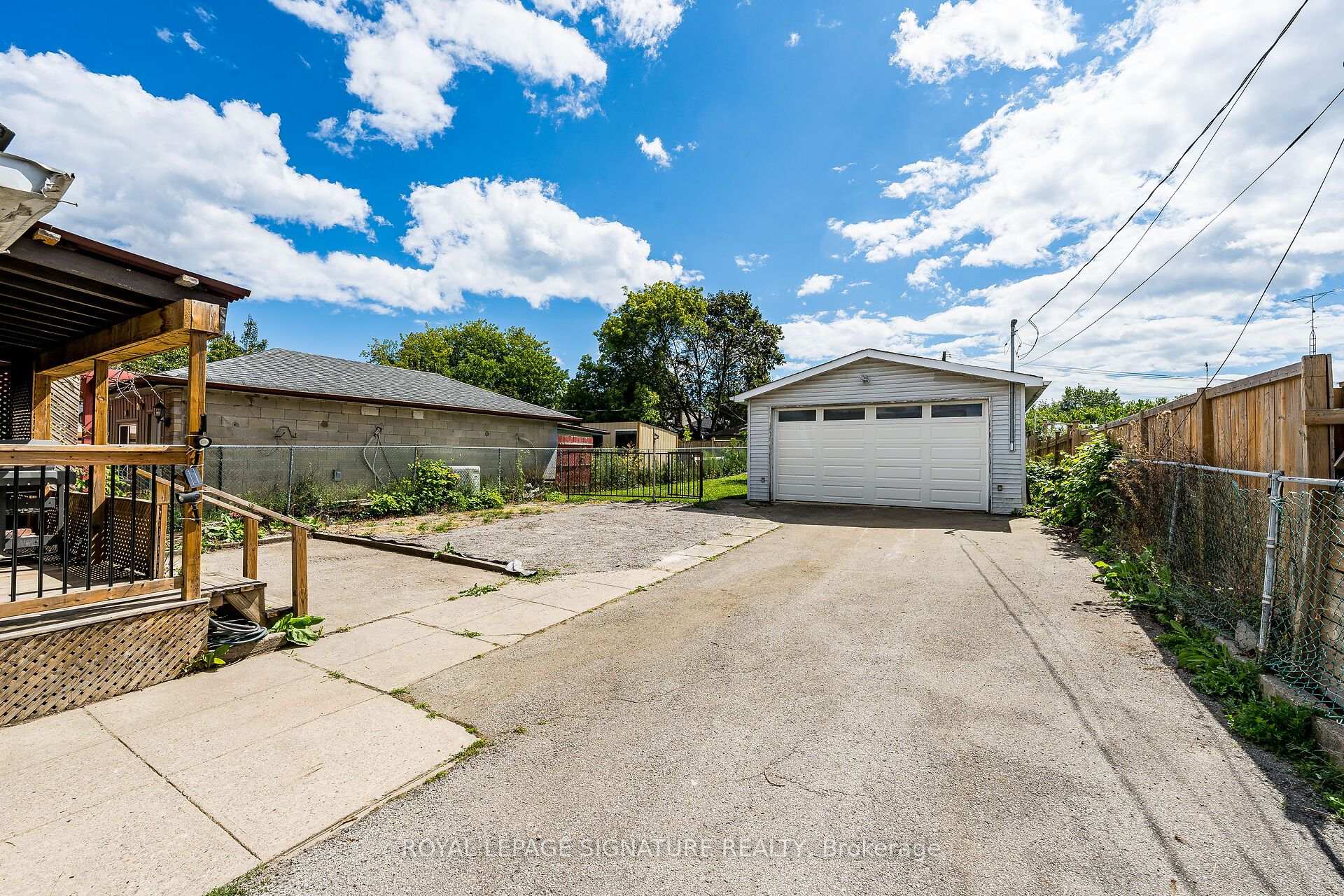 Photo 22 of 1 Davidson Avenue, Scarborough, Clairlea-Birchmount — HOMEH