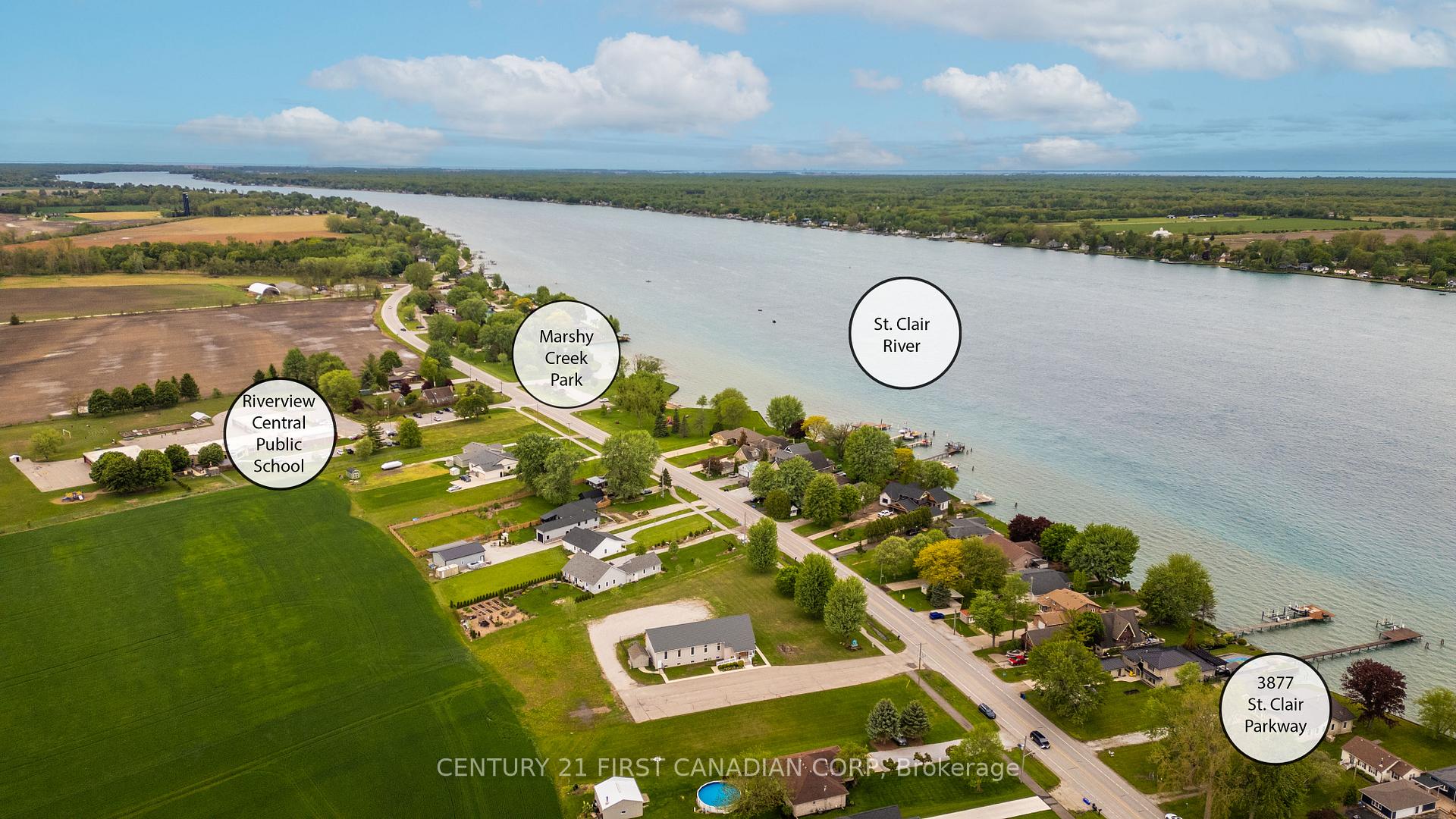 Photo 2 of 3877 St Clair Parkway, St. Clair — HOMEH