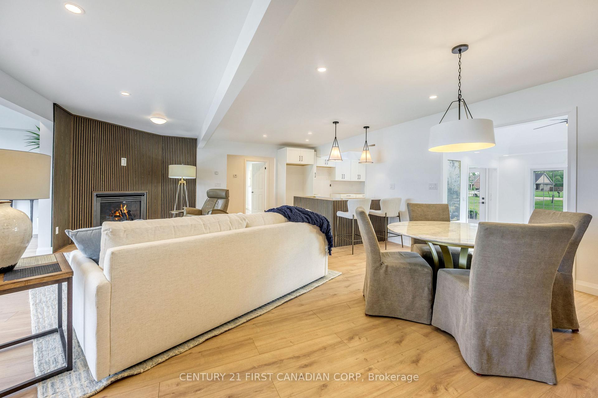 Photo 17 of 3877 St Clair Parkway, St. Clair — HOMEH