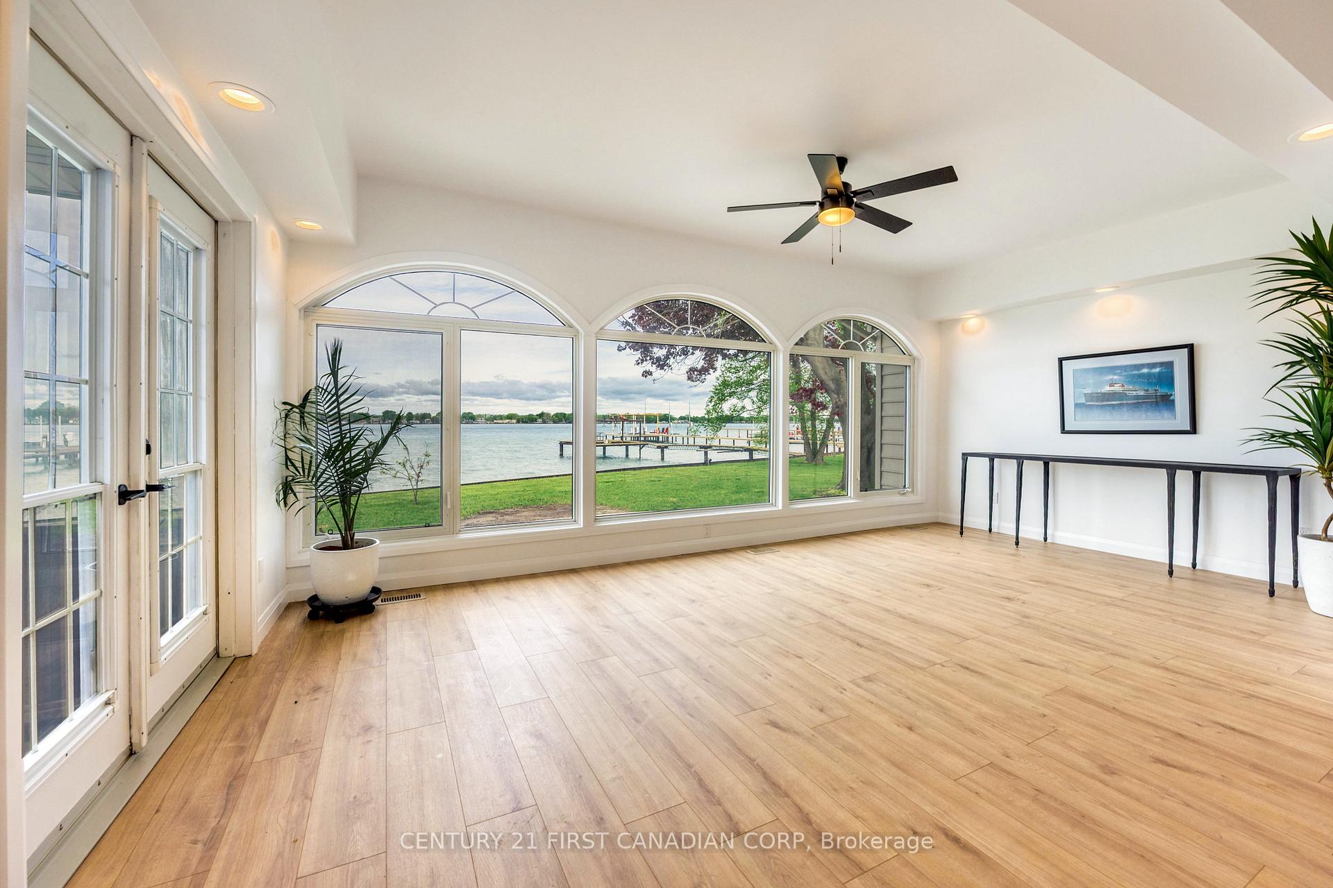 Photo 20 of 3877 St Clair Parkway, St. Clair — HOMEH