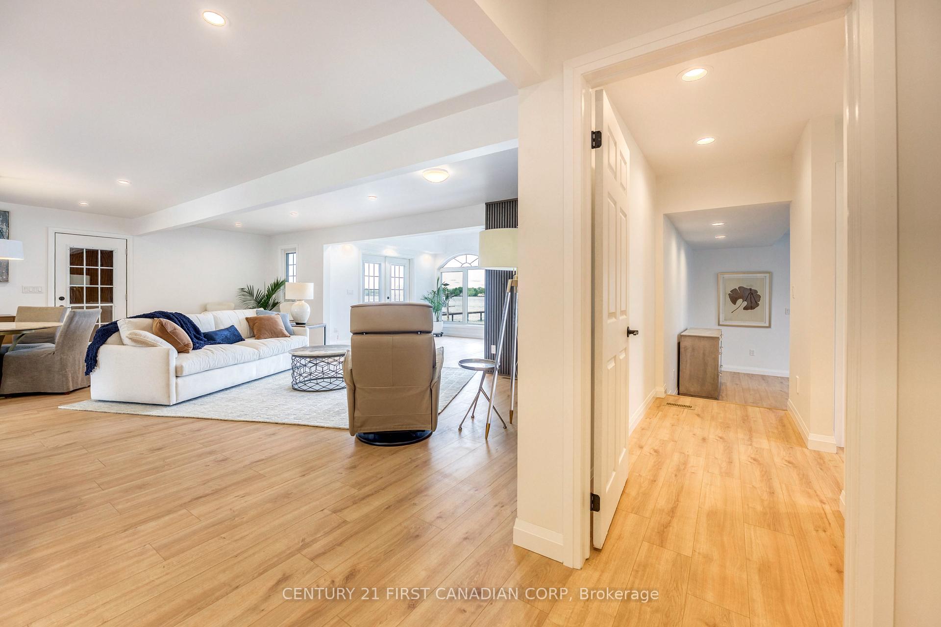 Photo 27 of 3877 St Clair Parkway, St. Clair — HOMEH