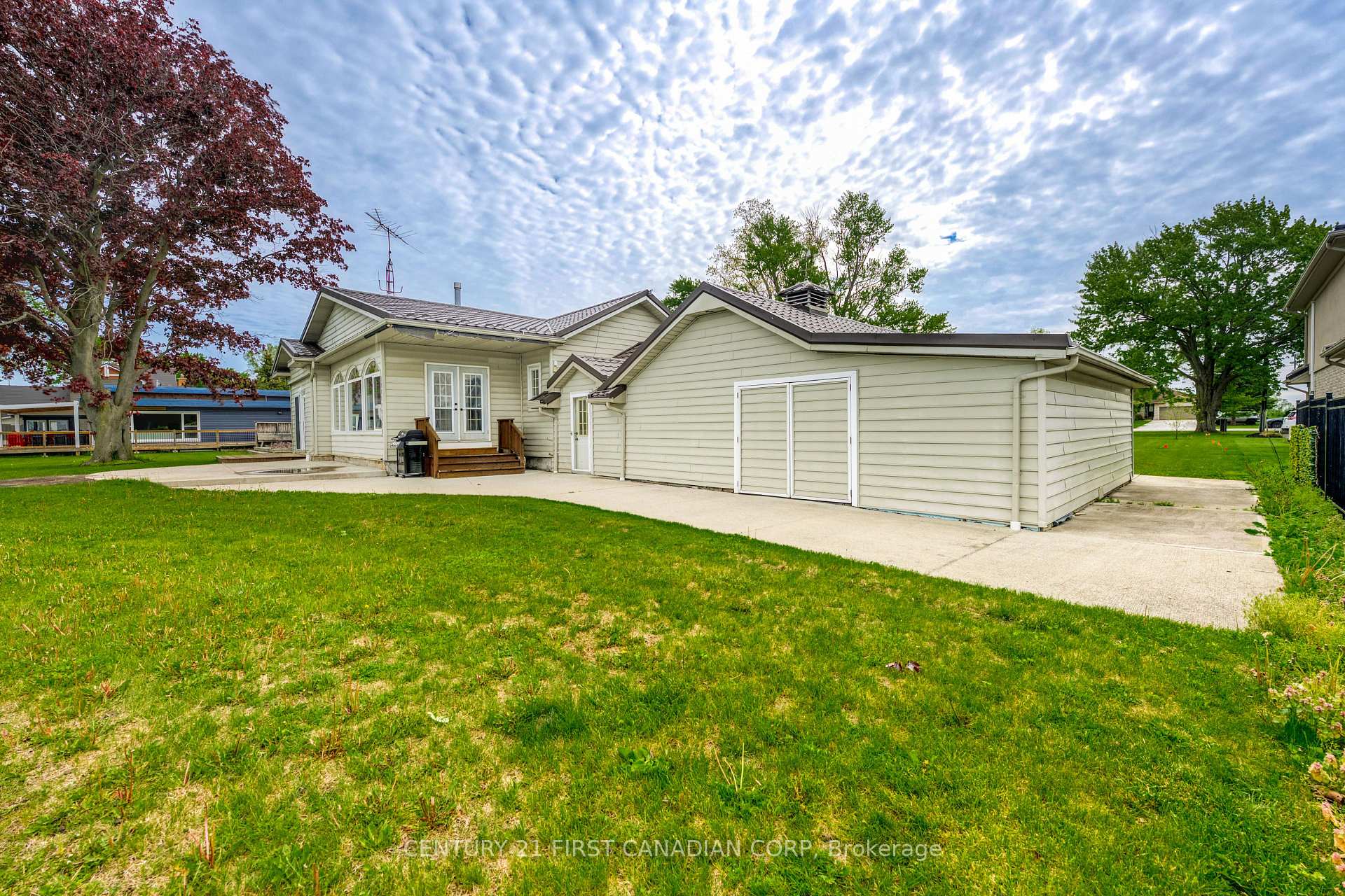 Photo 38 of 3877 St Clair Parkway, St. Clair — HOMEH