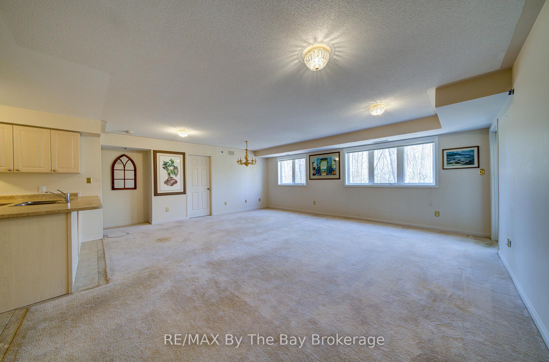 Photo 11 of Unit 202, 16 Westbury Road, Wasaga Beach — HOMEH