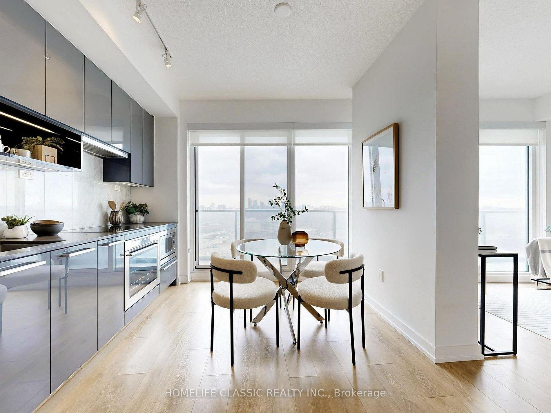 Photo 11 of Unit 2011, 117 Mcmahon Drive, North York, Bayview Village — HOMEH