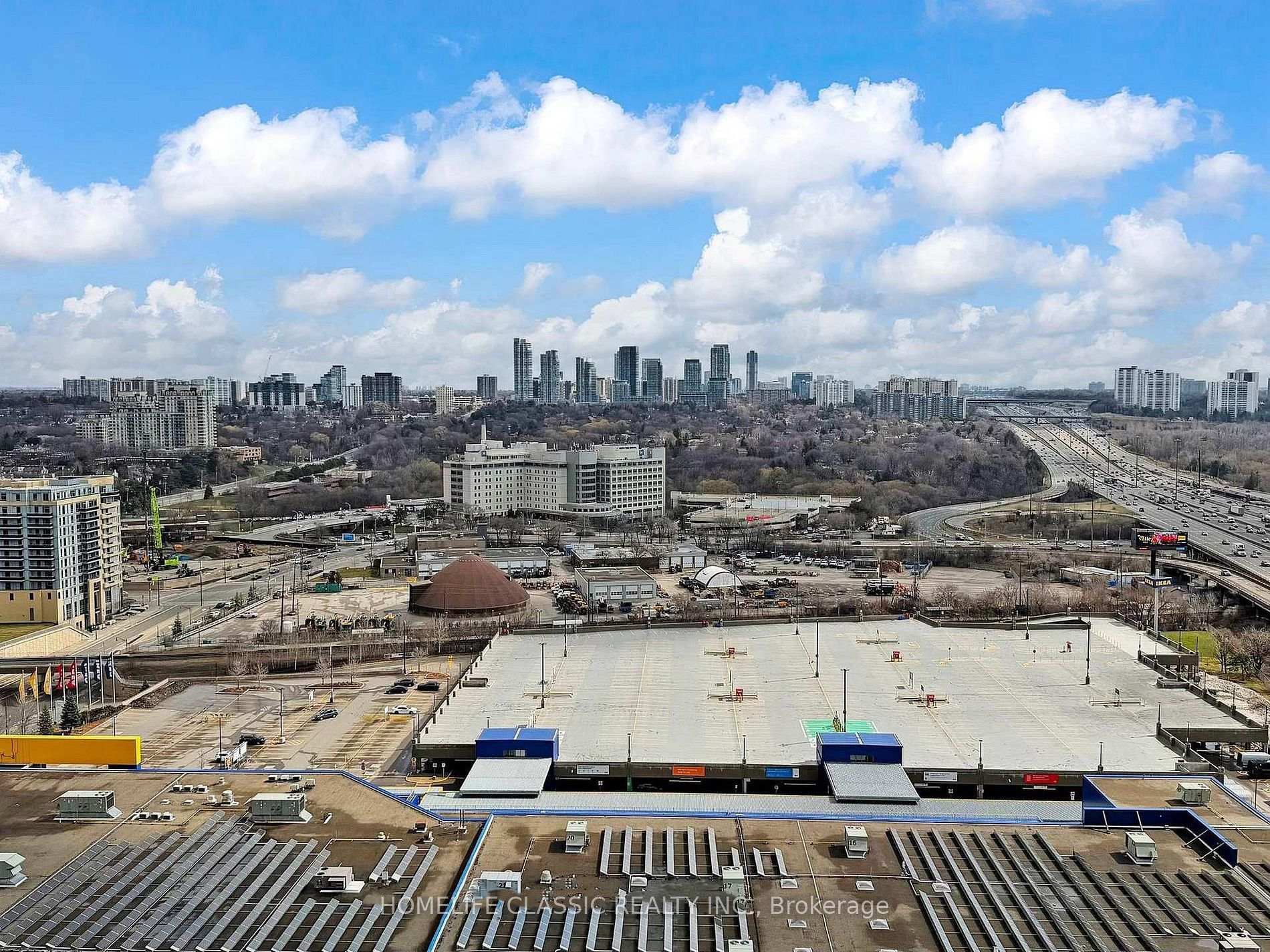 Photo 23 of Unit 2011, 117 Mcmahon Drive, North York, Bayview Village — HOMEH