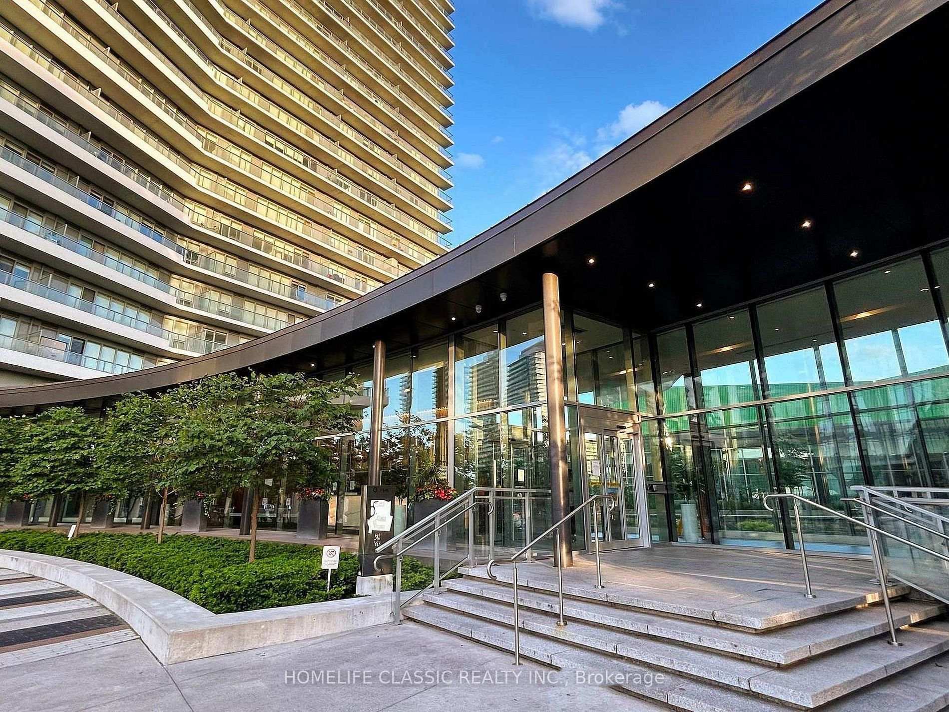 Photo 32 of Unit 2011, 117 Mcmahon Drive, North York, Bayview Village — HOMEH