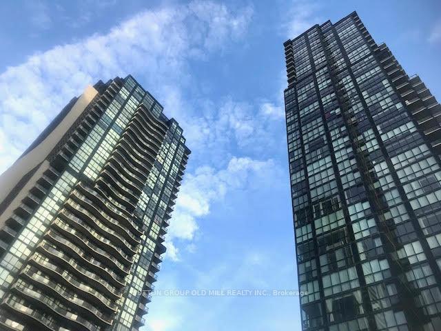 Photo 1 of Unit 510, 2900 Highway 7, Vaughan, Concord — HOMEH