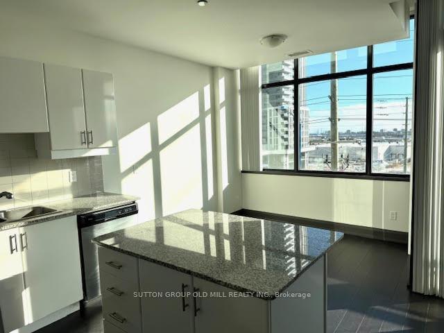 Photo 4 of Unit 510, 2900 Highway 7, Vaughan, Concord — HOMEH