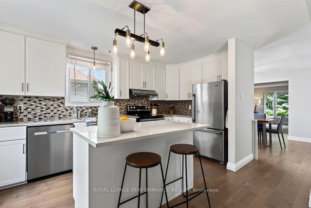 Photo 11 of 1068 St Germain Crescent, Ottawa, Convent Glen North — HOMEH