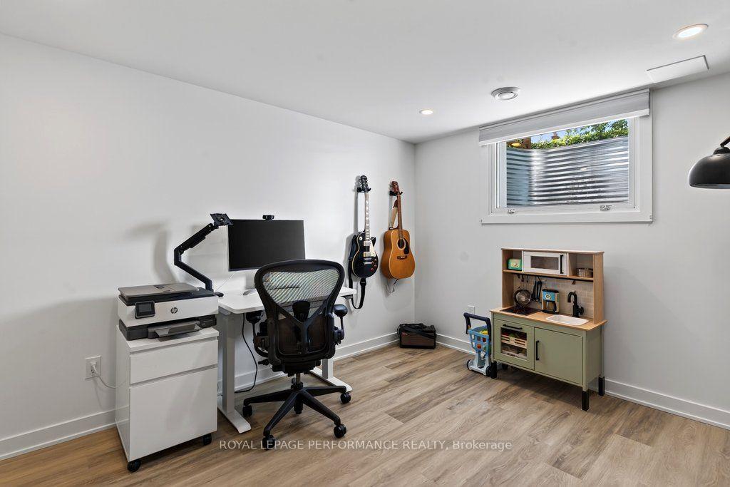 Photo 39 of 1068 St Germain Crescent, Ottawa, Convent Glen North — HOMEH