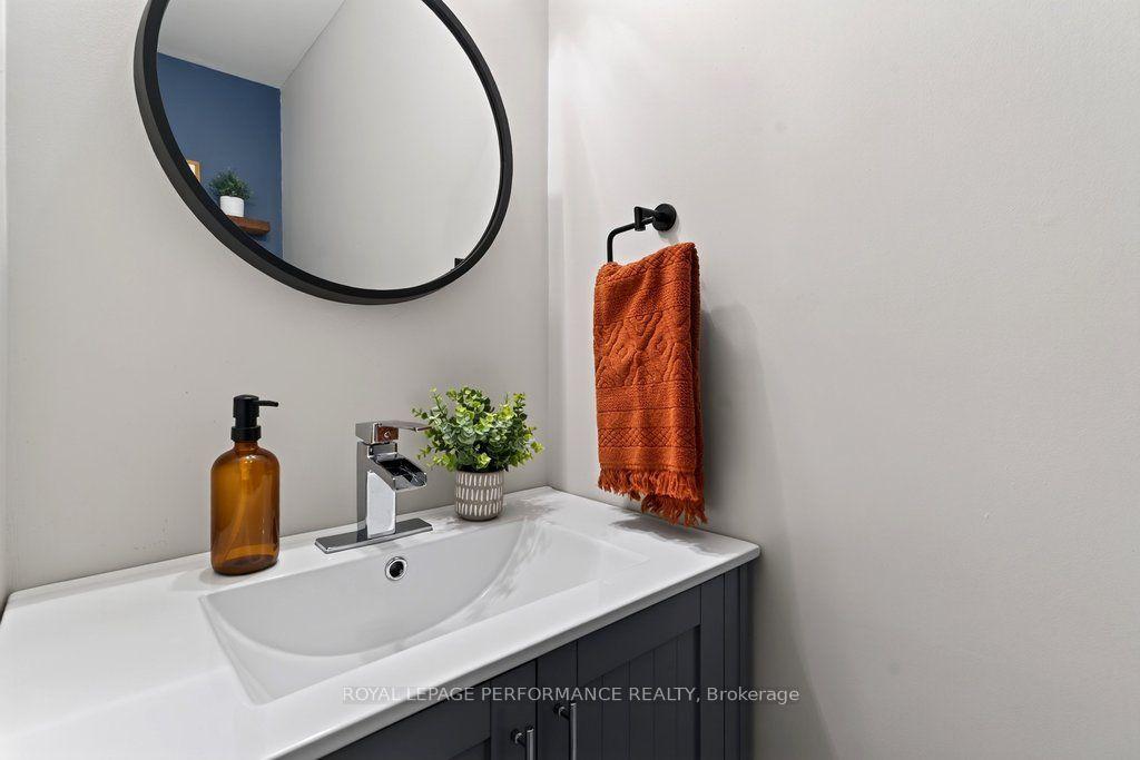 Photo 43 of 1068 St Germain Crescent, Ottawa, Convent Glen North — HOMEH
