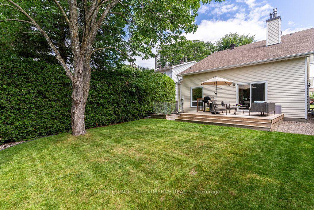 Photo 46 of 1068 St Germain Crescent, Ottawa, Convent Glen North — HOMEH