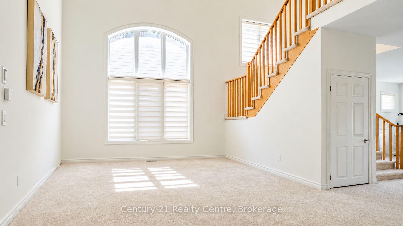 Photo 8 of 256 Rea Drive, Centre Wellington, Fergus — HOMEH