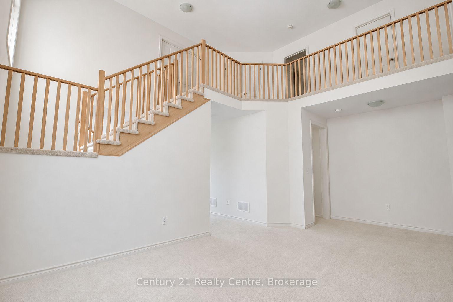Photo 9 of 256 Rea Drive, Centre Wellington, Fergus — HOMEH