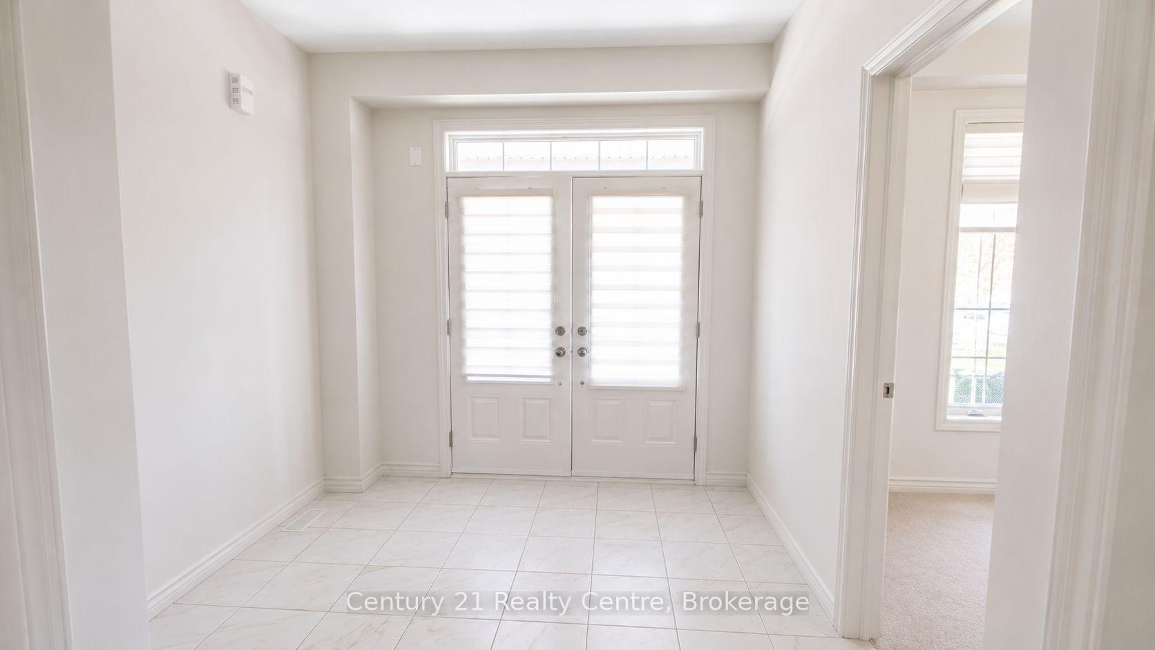 Photo 12 of 256 Rea Drive, Centre Wellington, Fergus — HOMEH