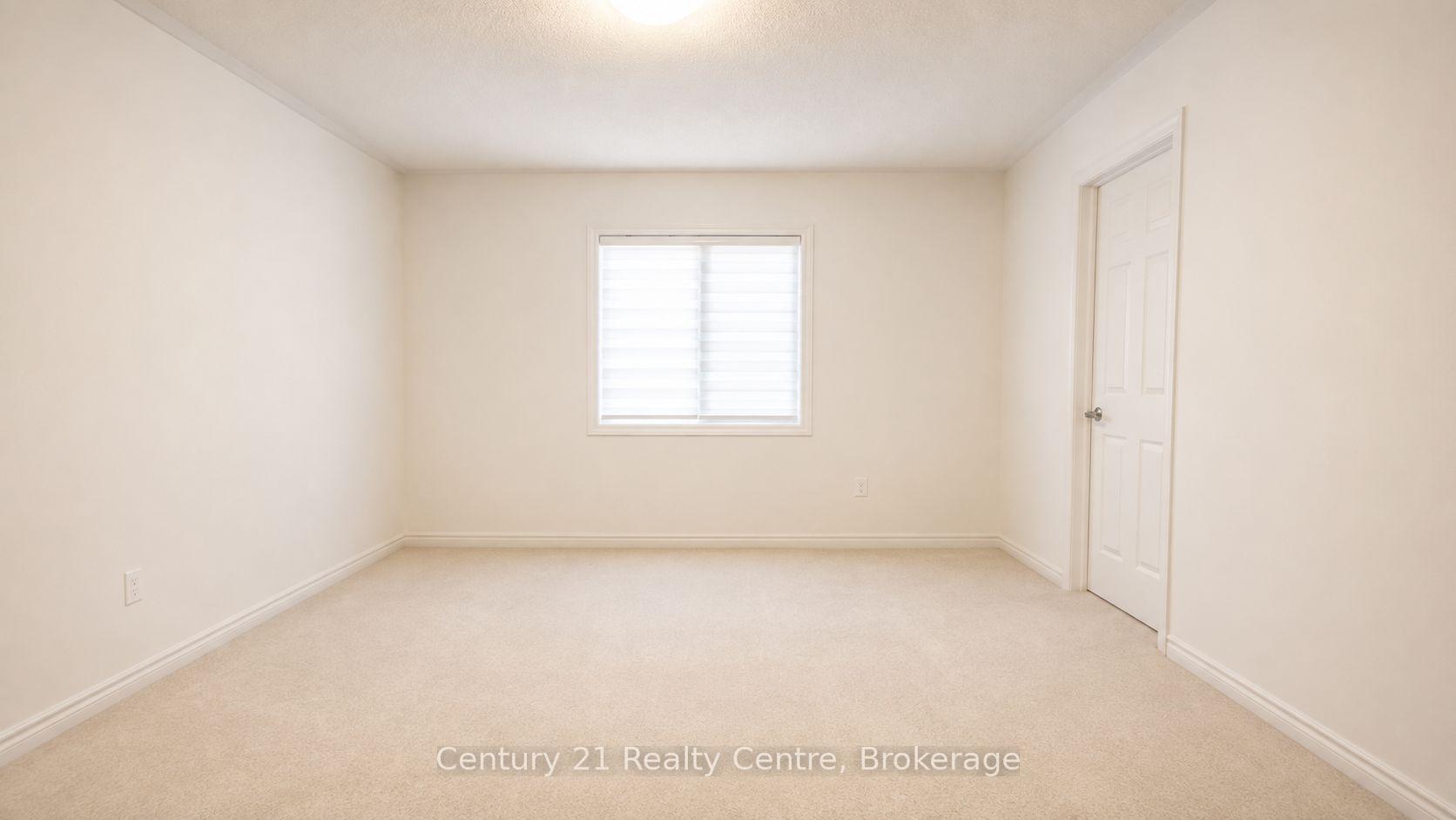 Photo 17 of 256 Rea Drive, Centre Wellington, Fergus — HOMEH