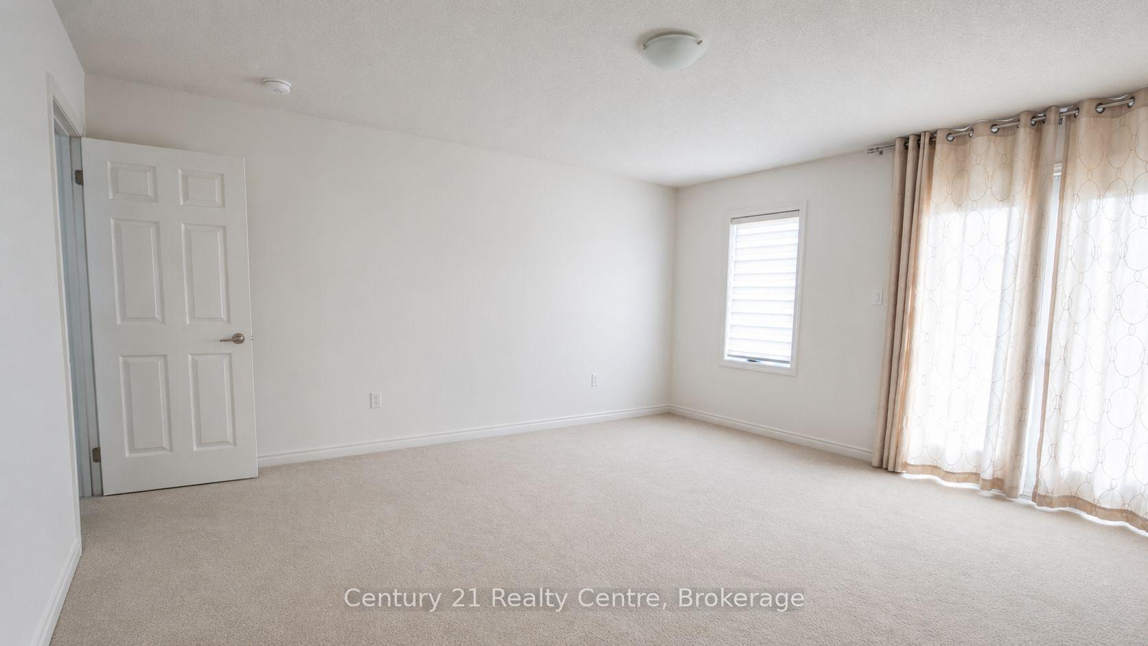 Photo 20 of 256 Rea Drive, Centre Wellington, Fergus — HOMEH