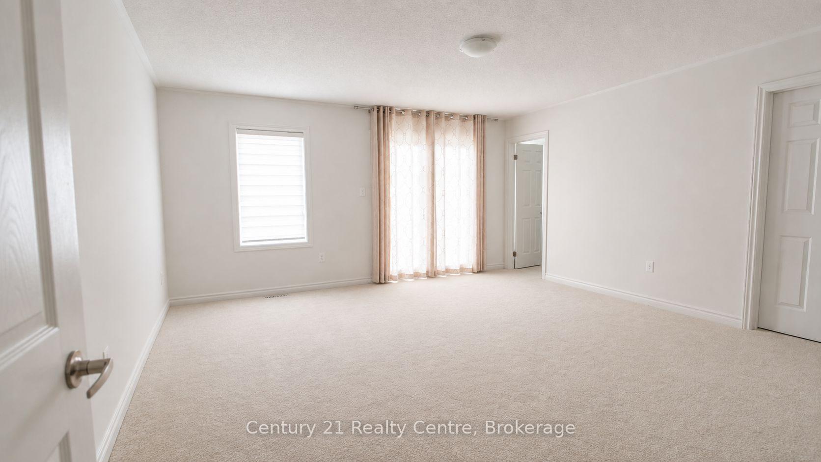 Photo 21 of 256 Rea Drive, Centre Wellington, Fergus — HOMEH