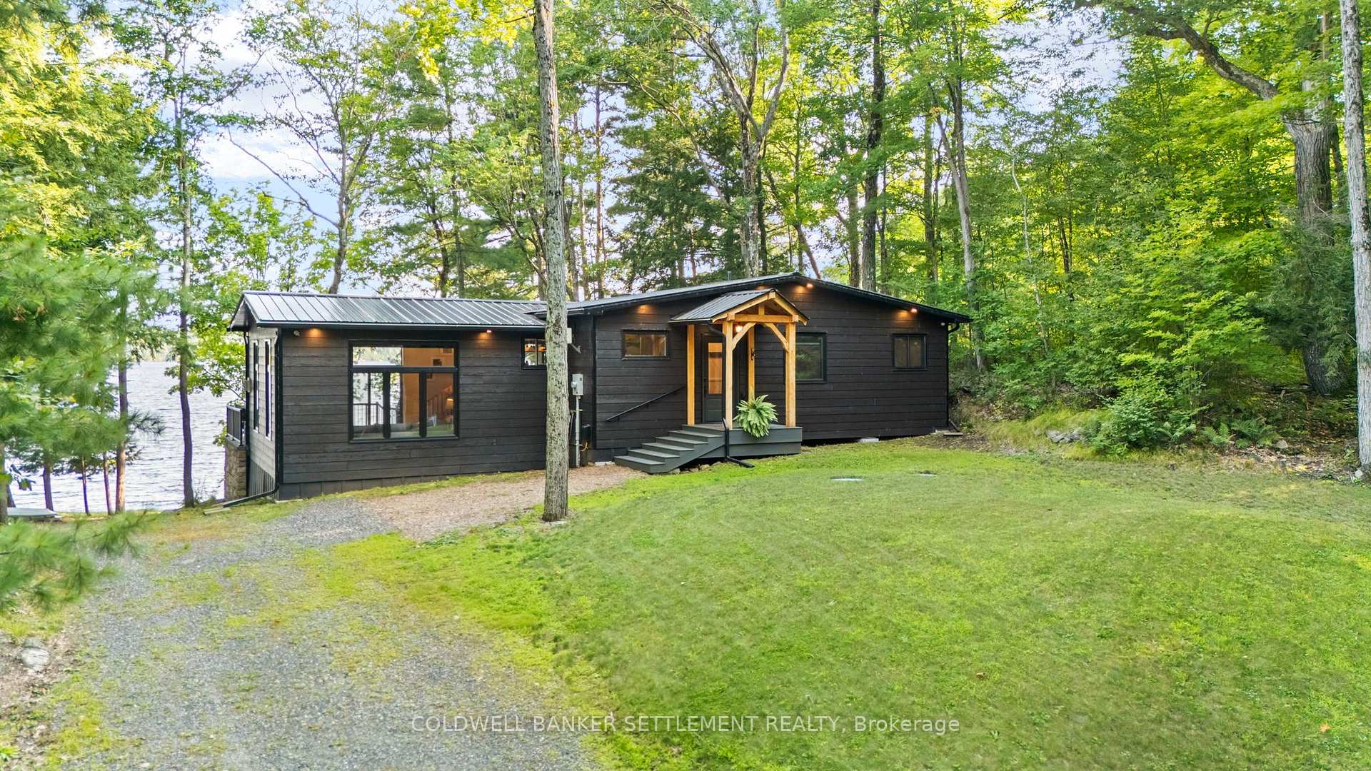 Photo 1 of 500 Patterson "D" Road, Tay Valley, Bathurst/Burgess & Sherbrooke (South Sherbrooke) Twp — HOMEH