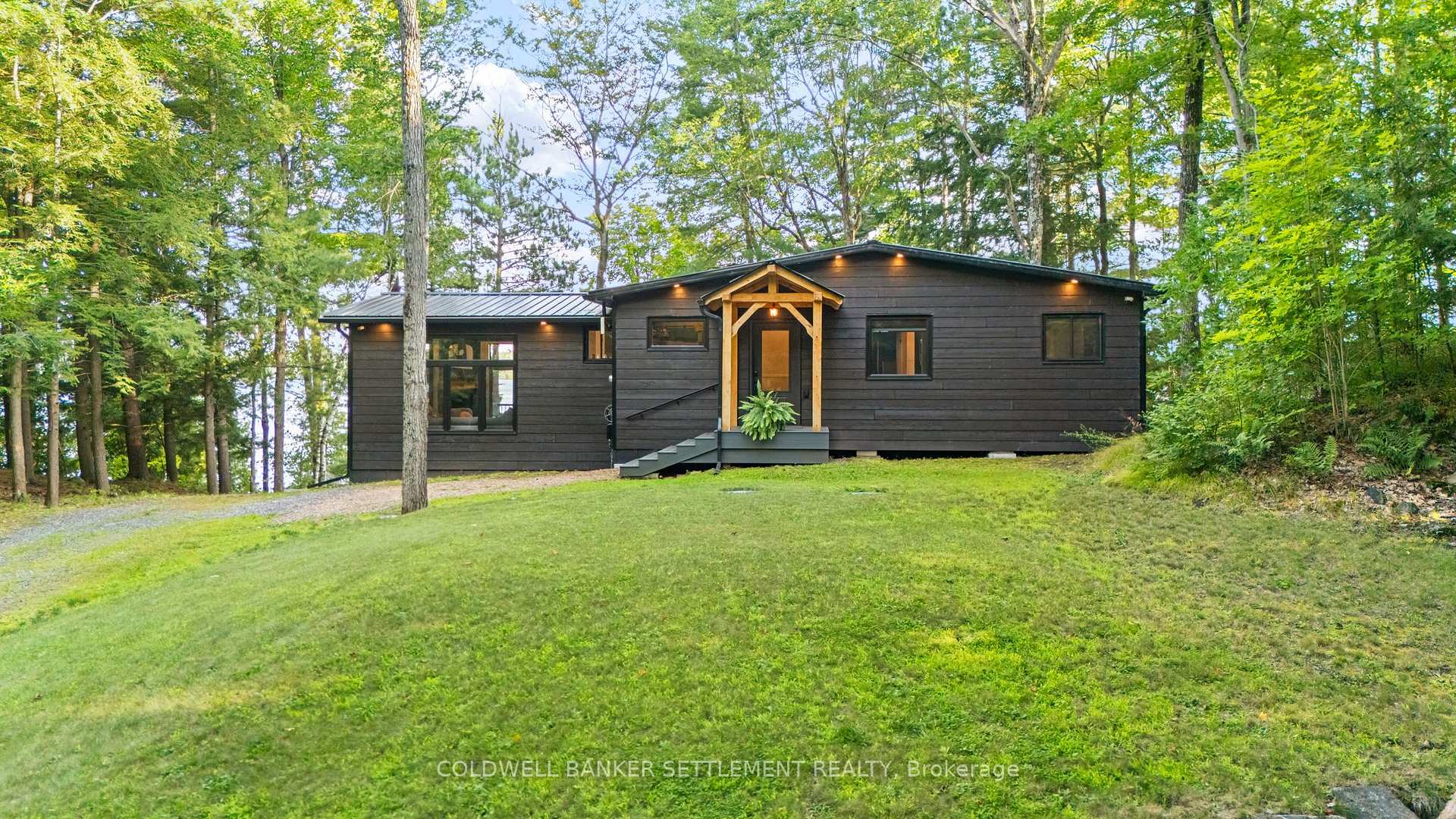 Photo 2 of 500 Patterson "D" Road, Tay Valley, Bathurst/Burgess & Sherbrooke (South Sherbrooke) Twp — HOMEH