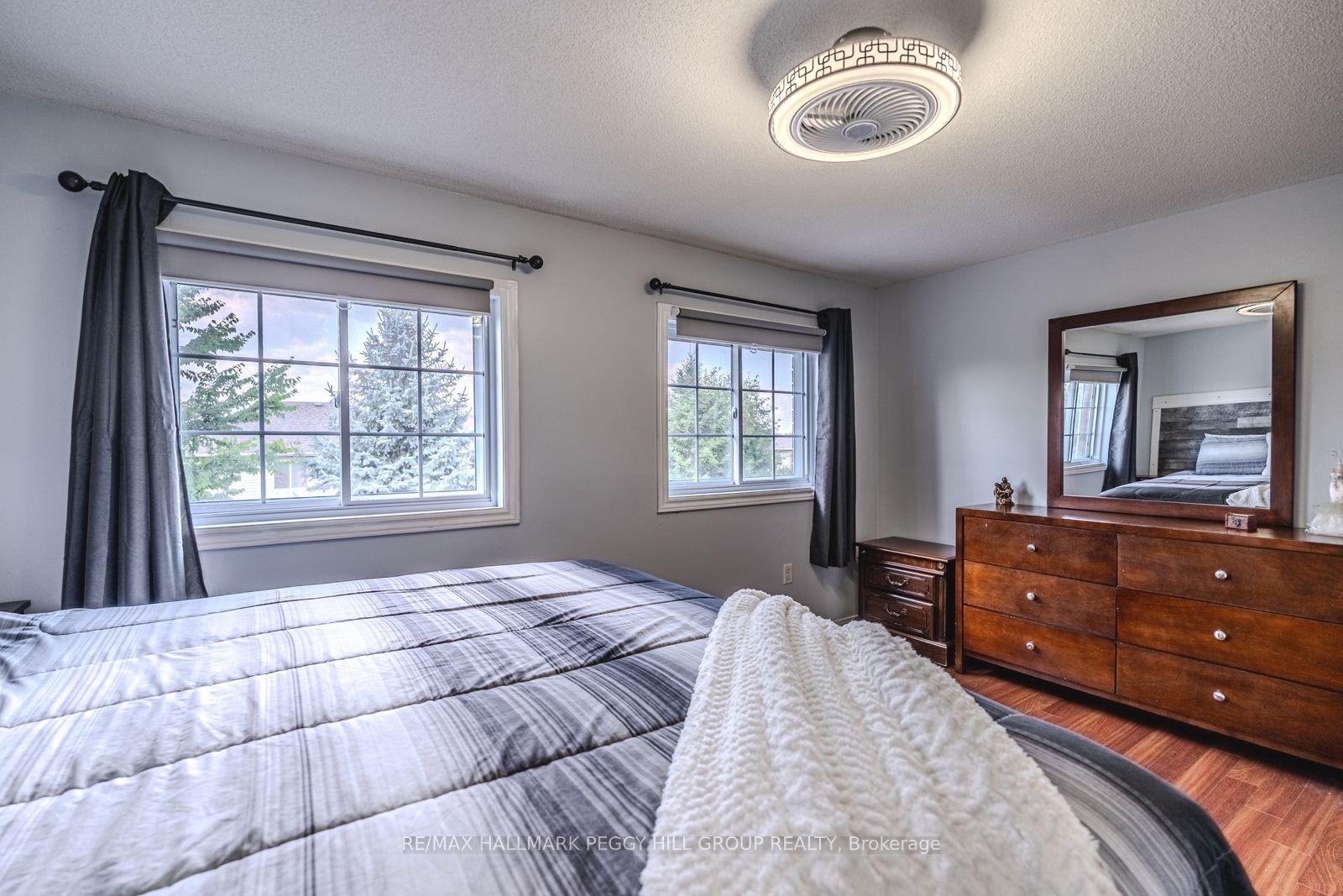 Photo 8 of 193 Nathan Crescent, Barrie, Painswick South — HOMEH
