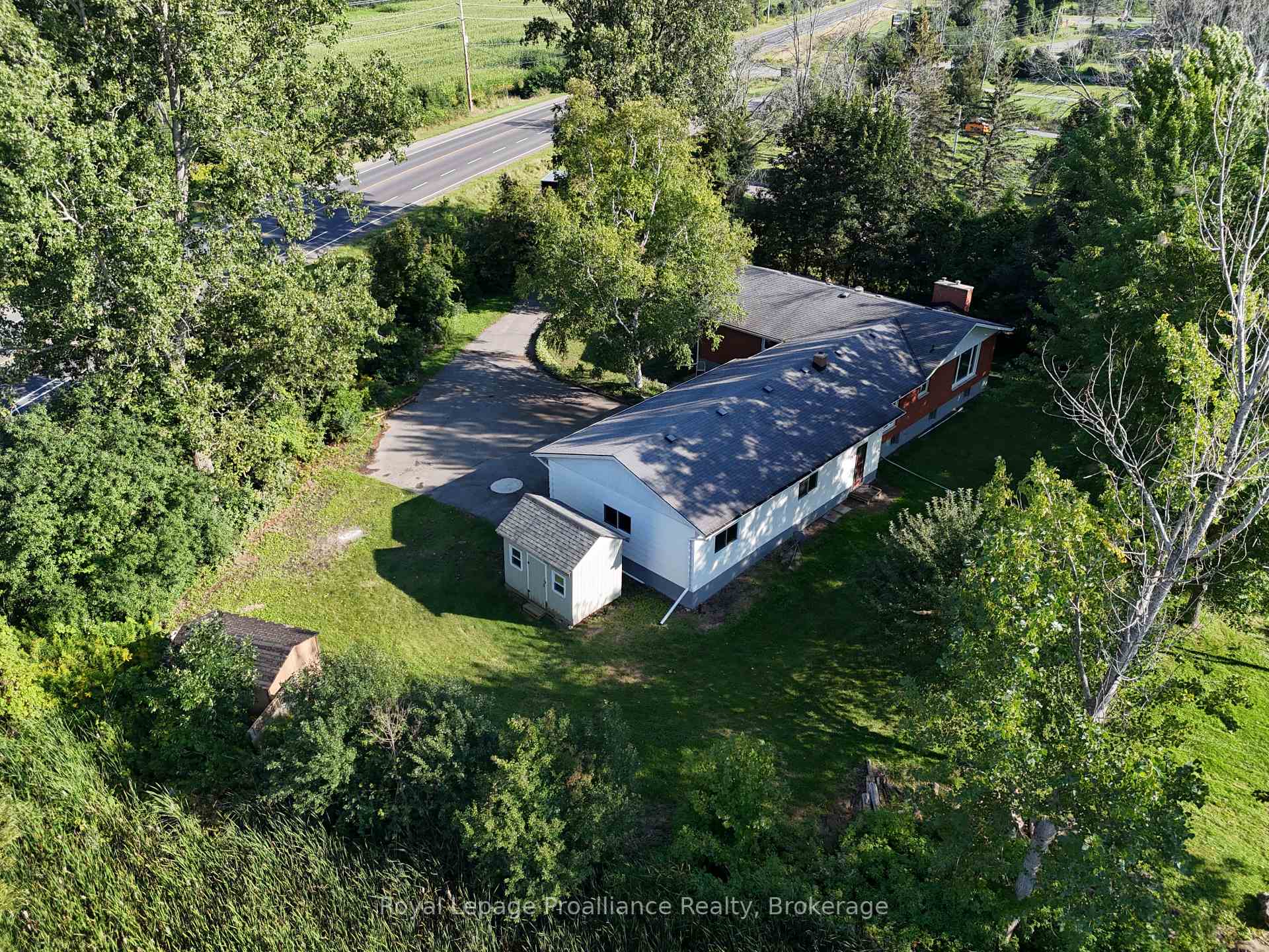 Photo 2 of 311E County Rd 29, Prince Edward County, Ameliasburg Ward — HOMEH