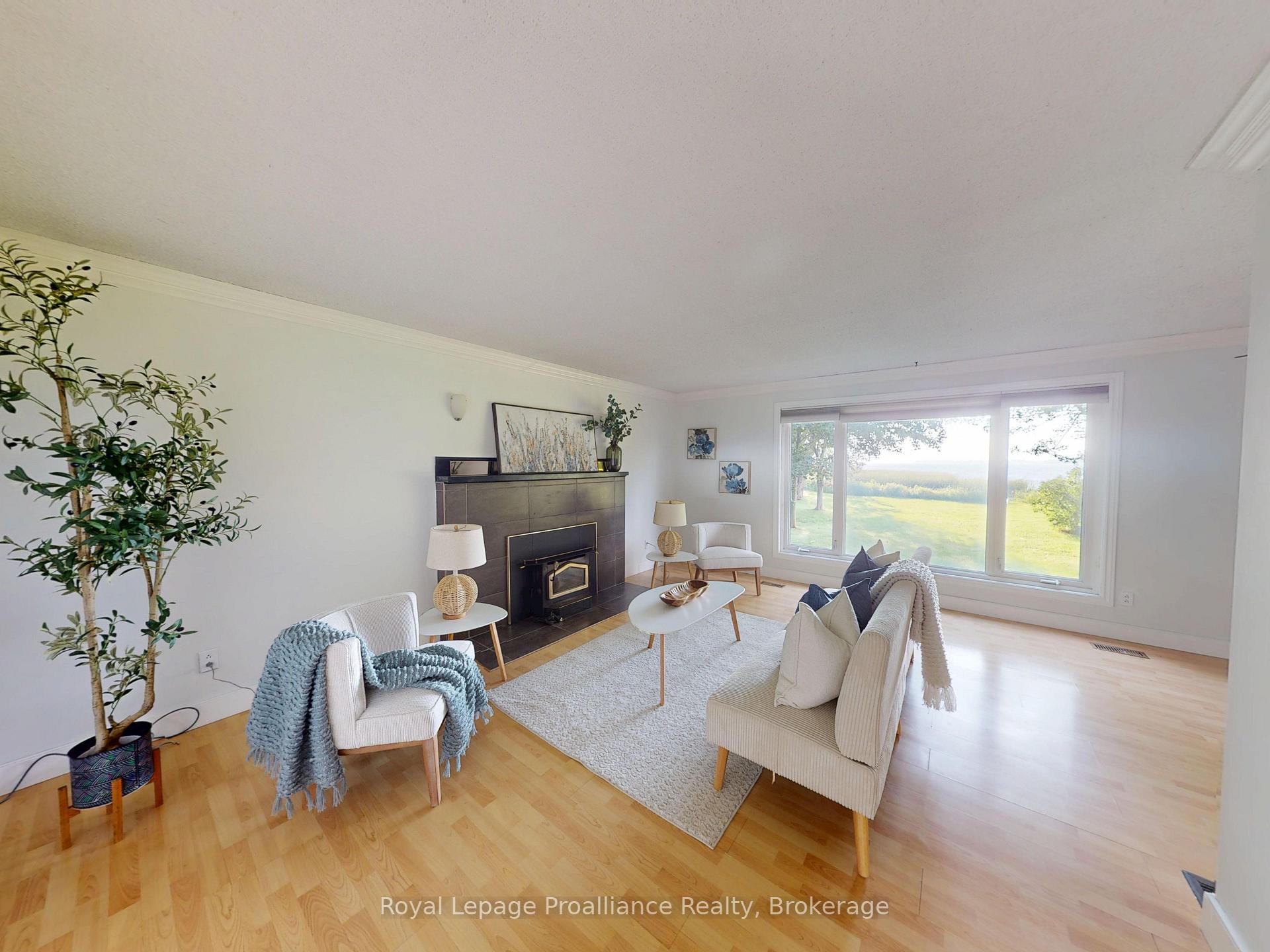 Photo 4 of 311E County Rd 29, Prince Edward County, Ameliasburg Ward — HOMEH