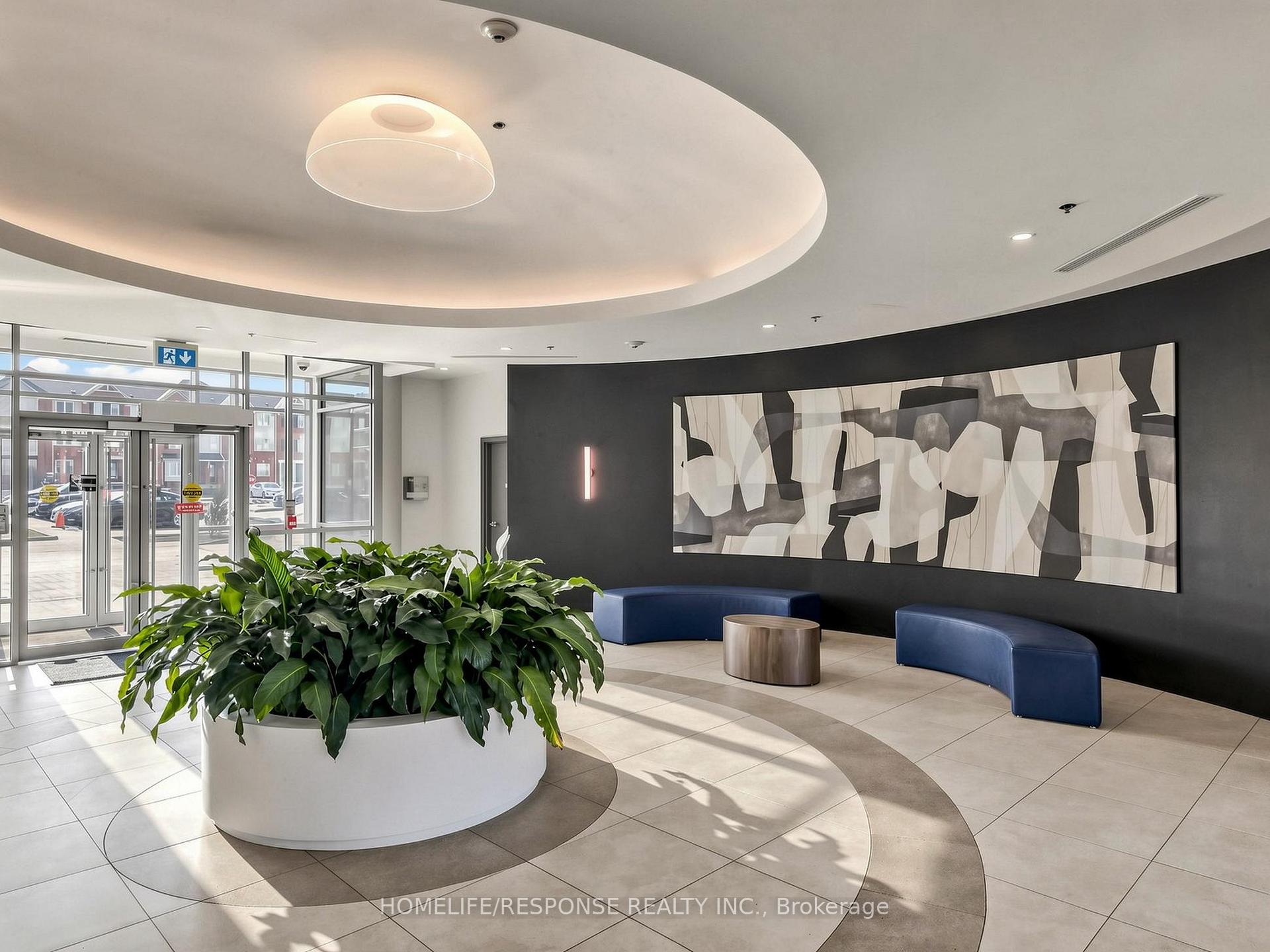 Photo 4 of Unit 225, 215 Queen Street E, Brampton, Queen Street Corridor — HOMEH