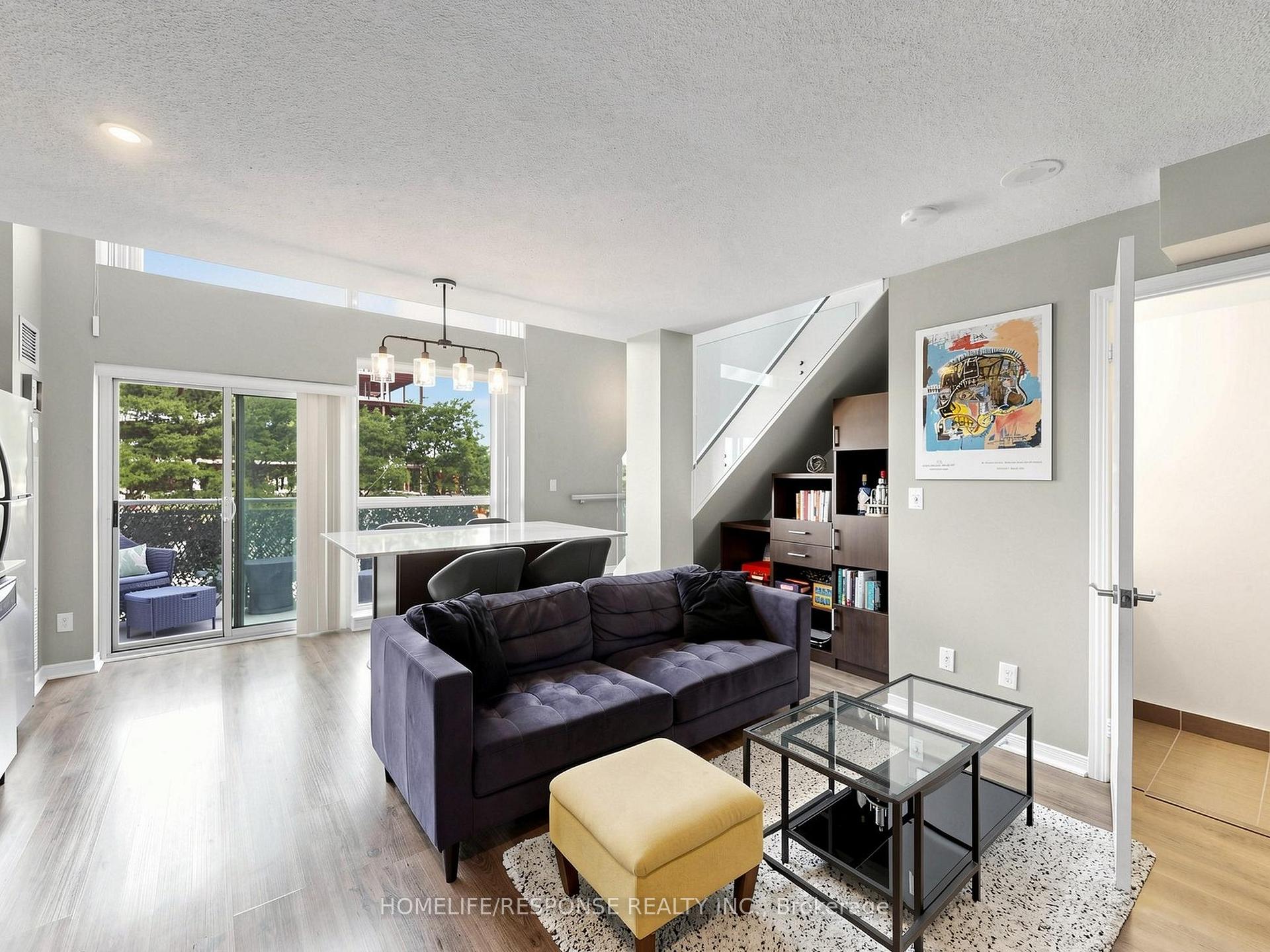 Photo 7 of Unit 225, 215 Queen Street E, Brampton, Queen Street Corridor — HOMEH