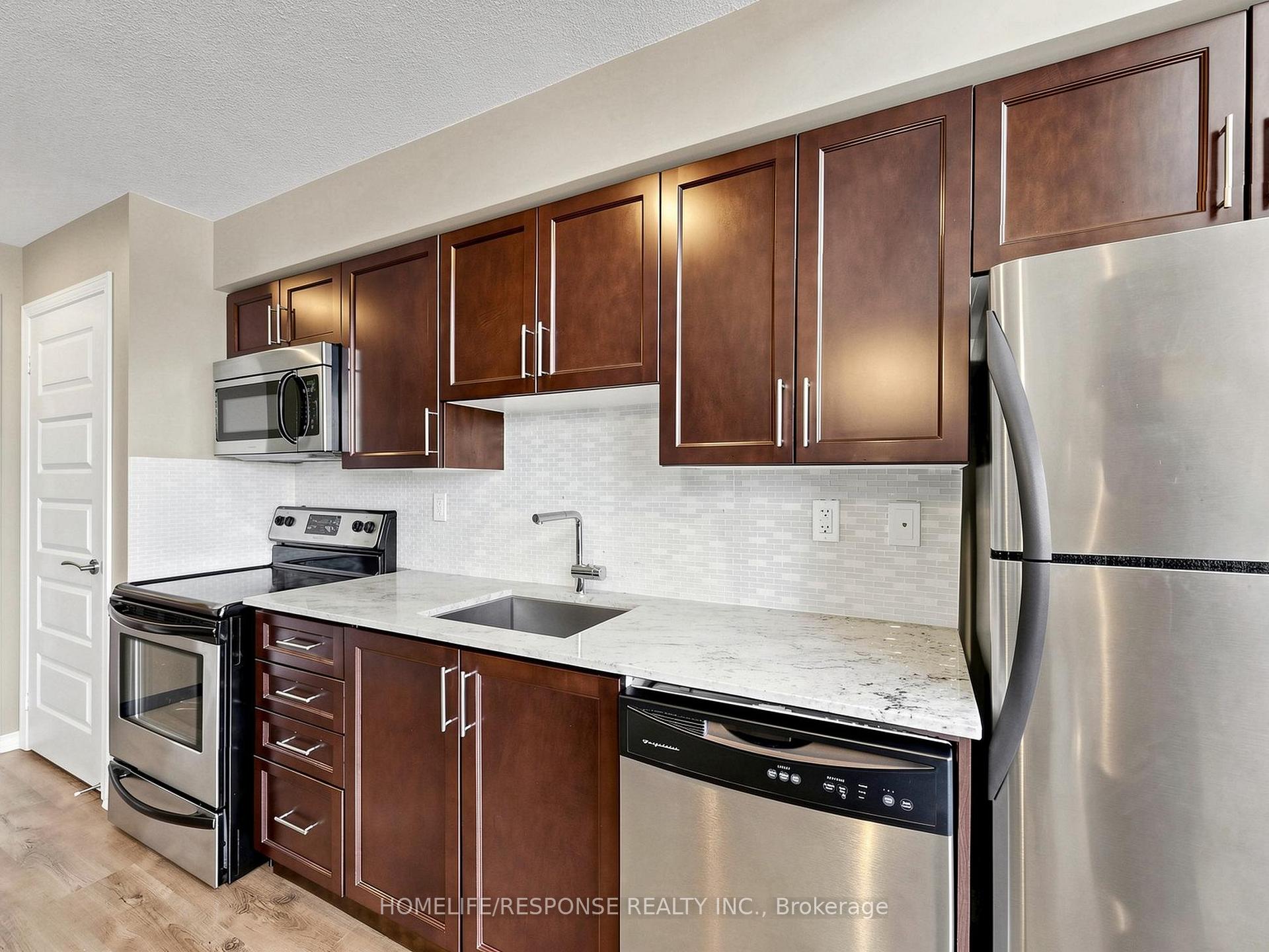 Photo 10 of Unit 225, 215 Queen Street E, Brampton, Queen Street Corridor — HOMEH