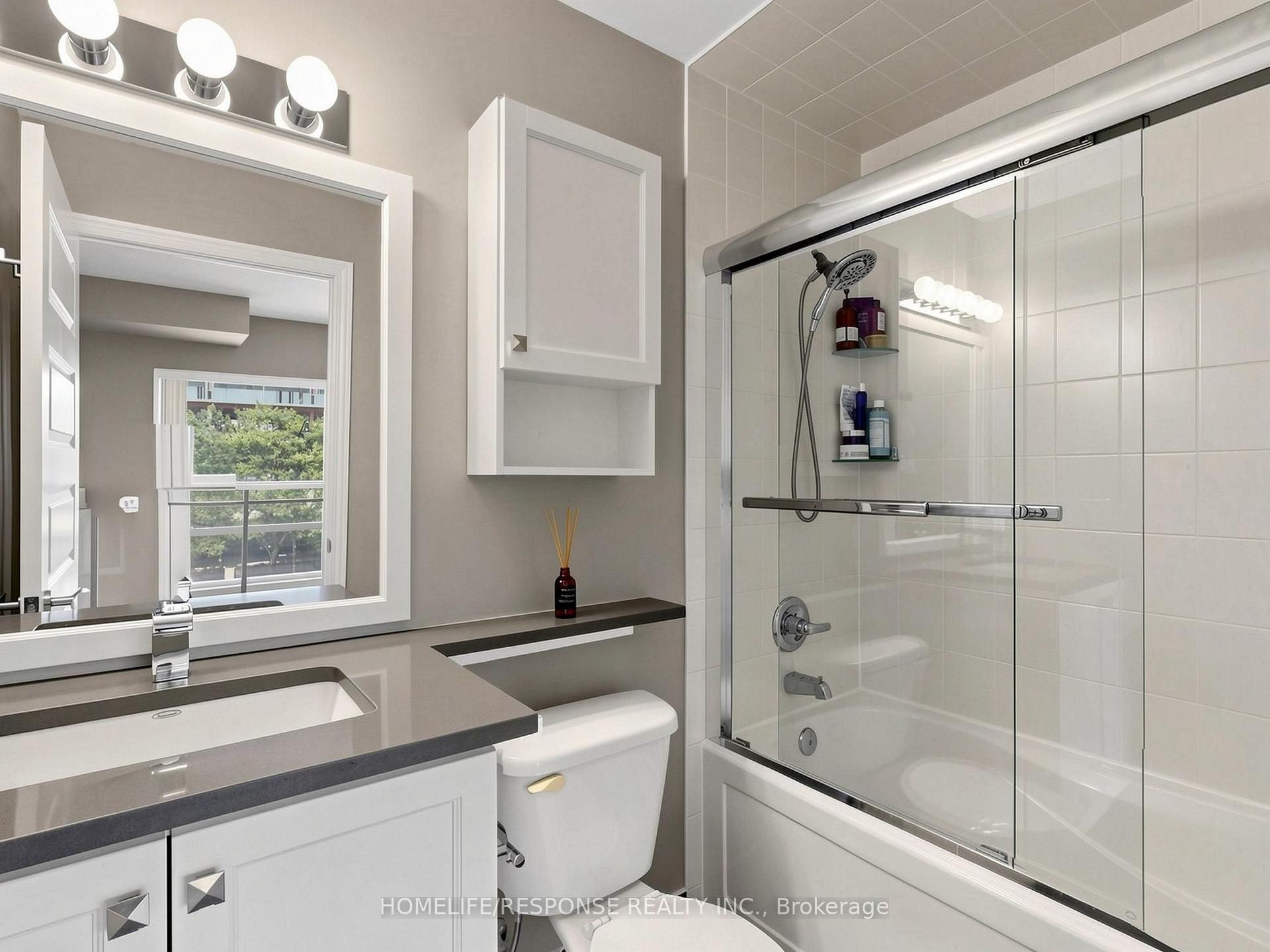 Photo 17 of Unit 225, 215 Queen Street E, Brampton, Queen Street Corridor — HOMEH