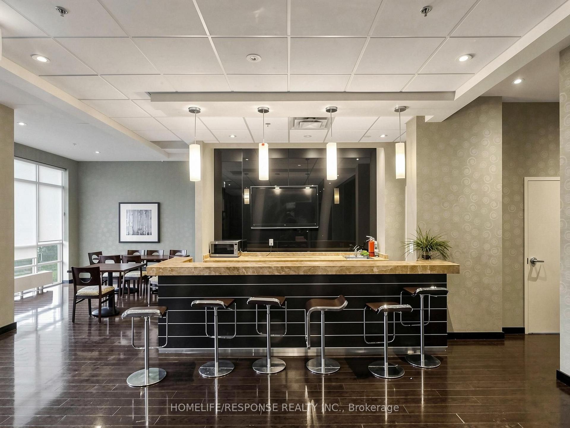 Photo 22 of Unit 225, 215 Queen Street E, Brampton, Queen Street Corridor — HOMEH