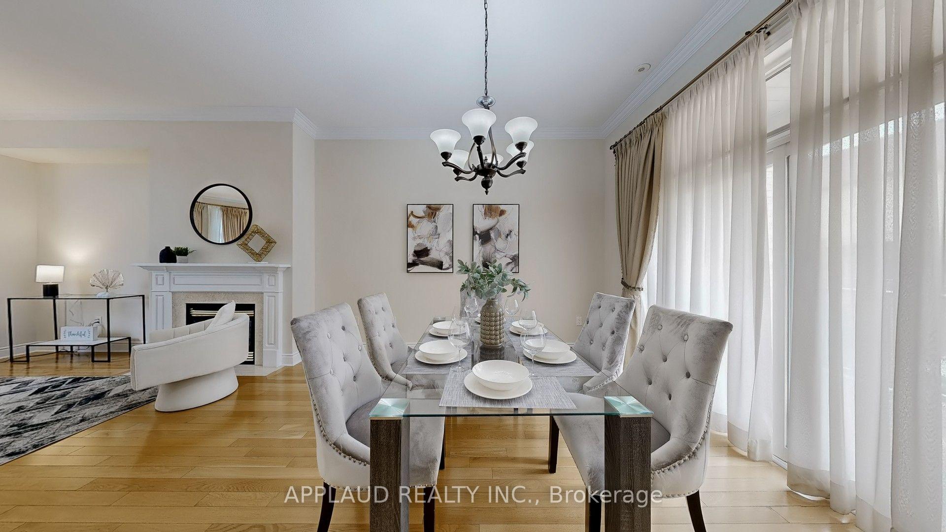 Photo 6 of 75 Legends Way, Markham, Unionville — HOMEH