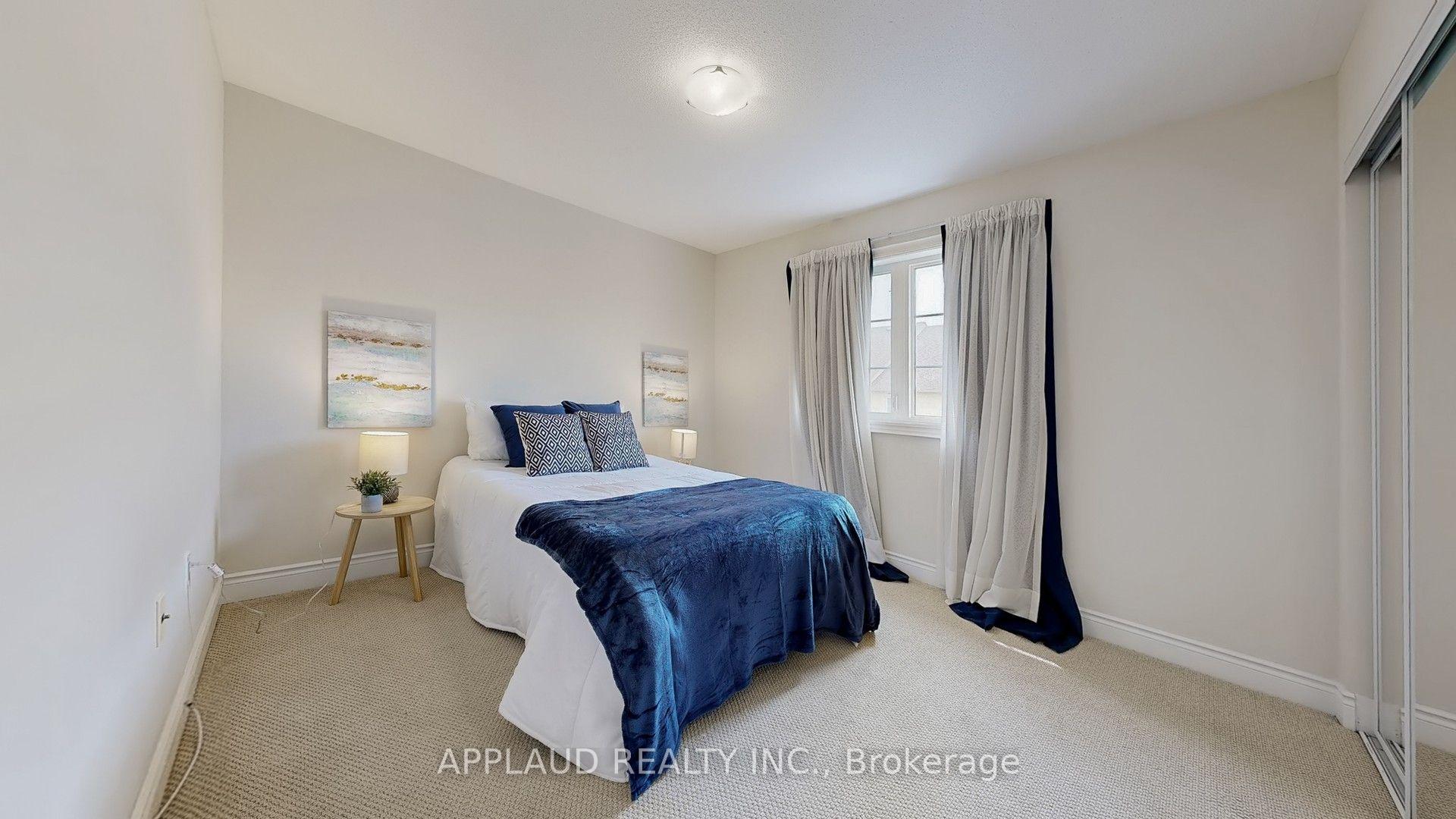 Photo 13 of 75 Legends Way, Markham, Unionville — HOMEH