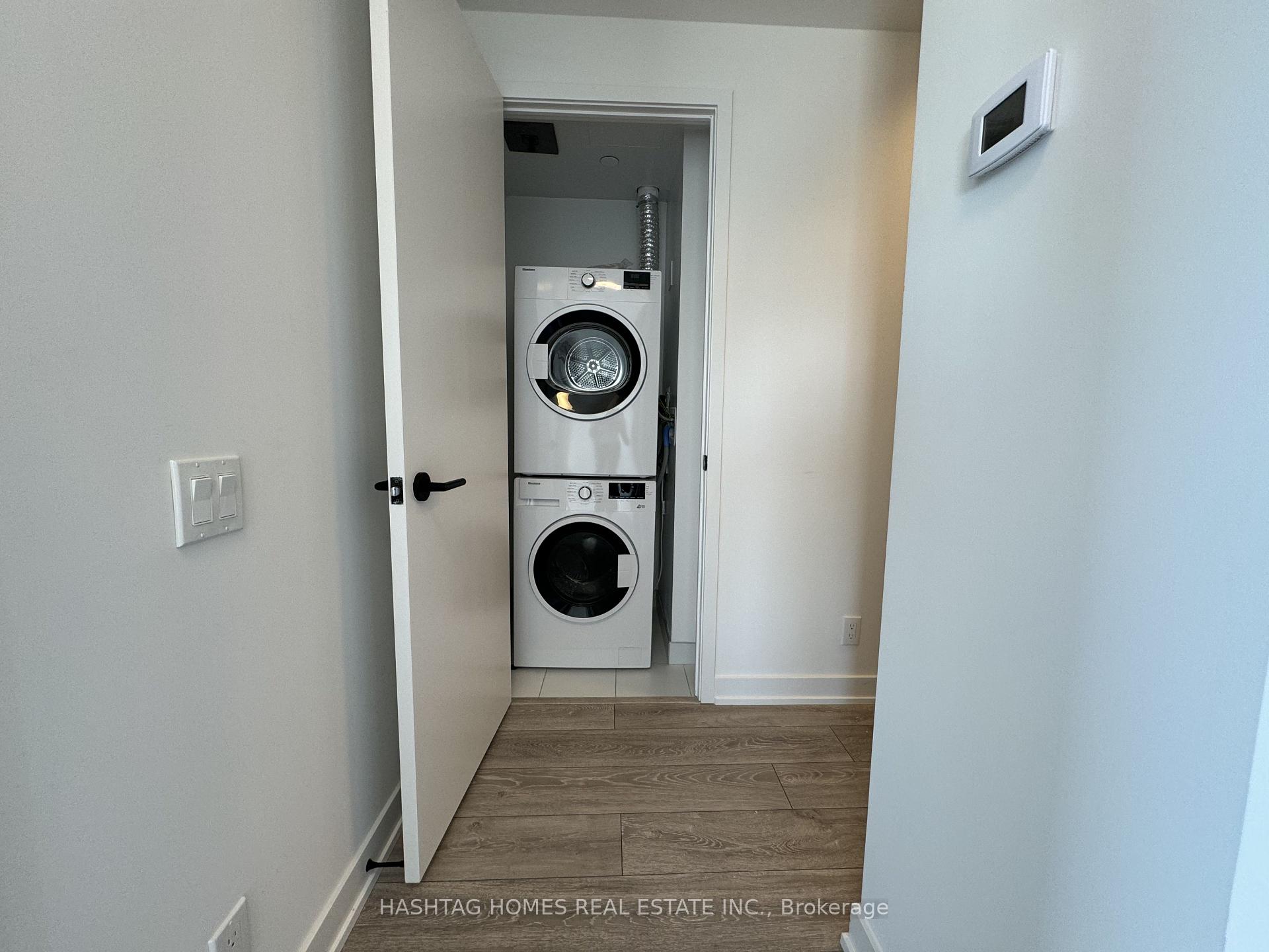 Photo 3 of Unit 5208, 108 Peter Street, Toronto, Waterfront Communities — HOMEH