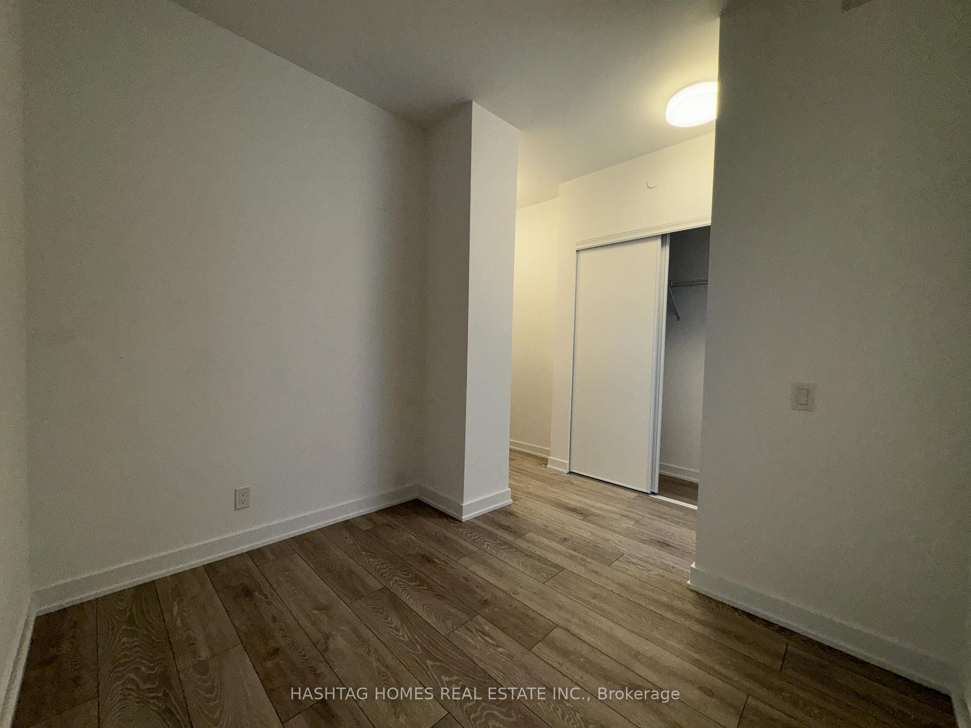 Photo 4 of Unit 5208, 108 Peter Street, Toronto, Waterfront Communities — HOMEH