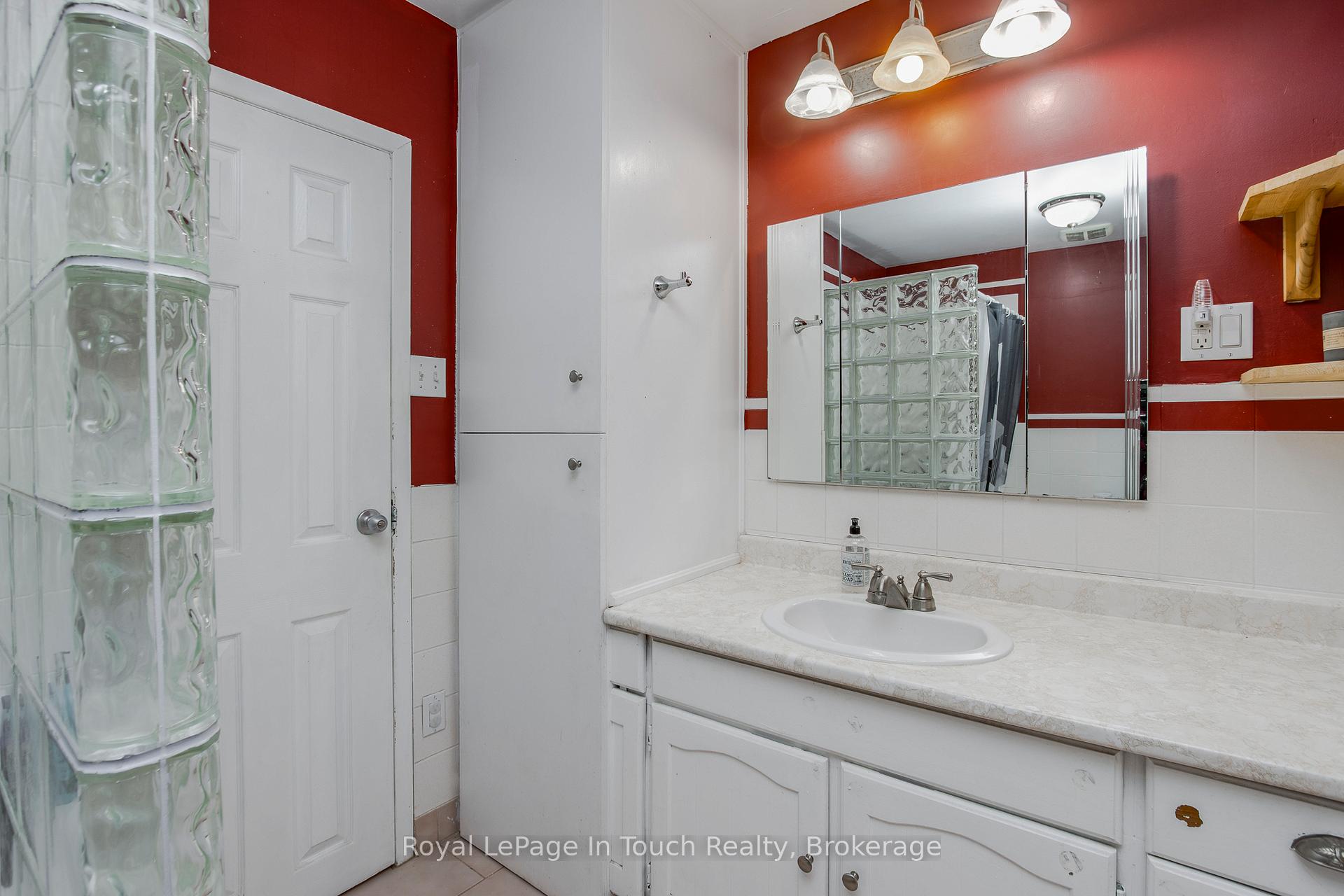 Photo 17 of 477 Murray Road, Penetanguishene — HOMEH