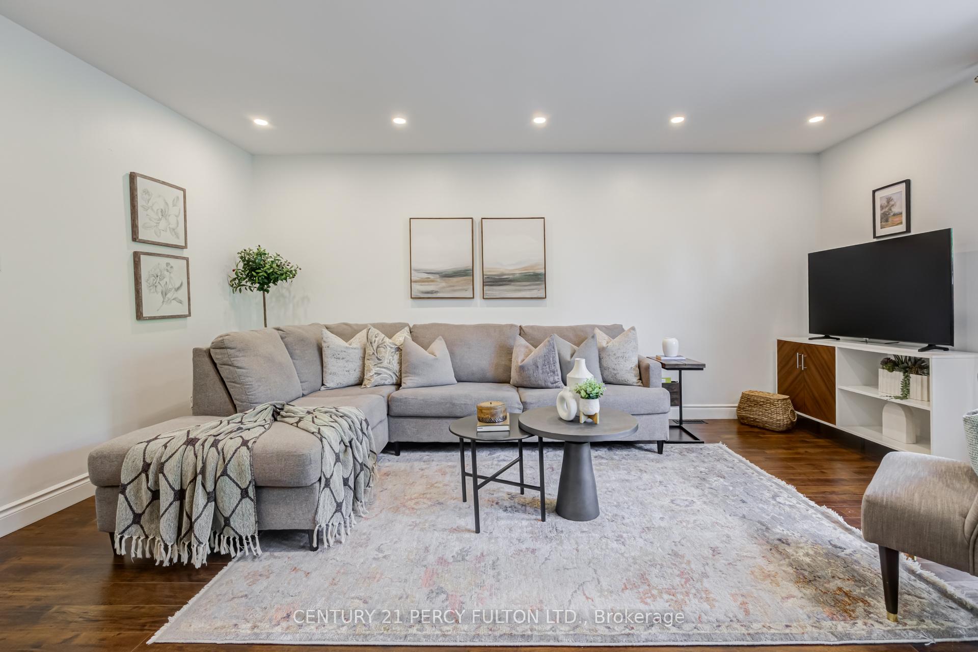 Photo 15 of Unit 58, 51 Deacon Lane, Ajax, South East — HOMEH
