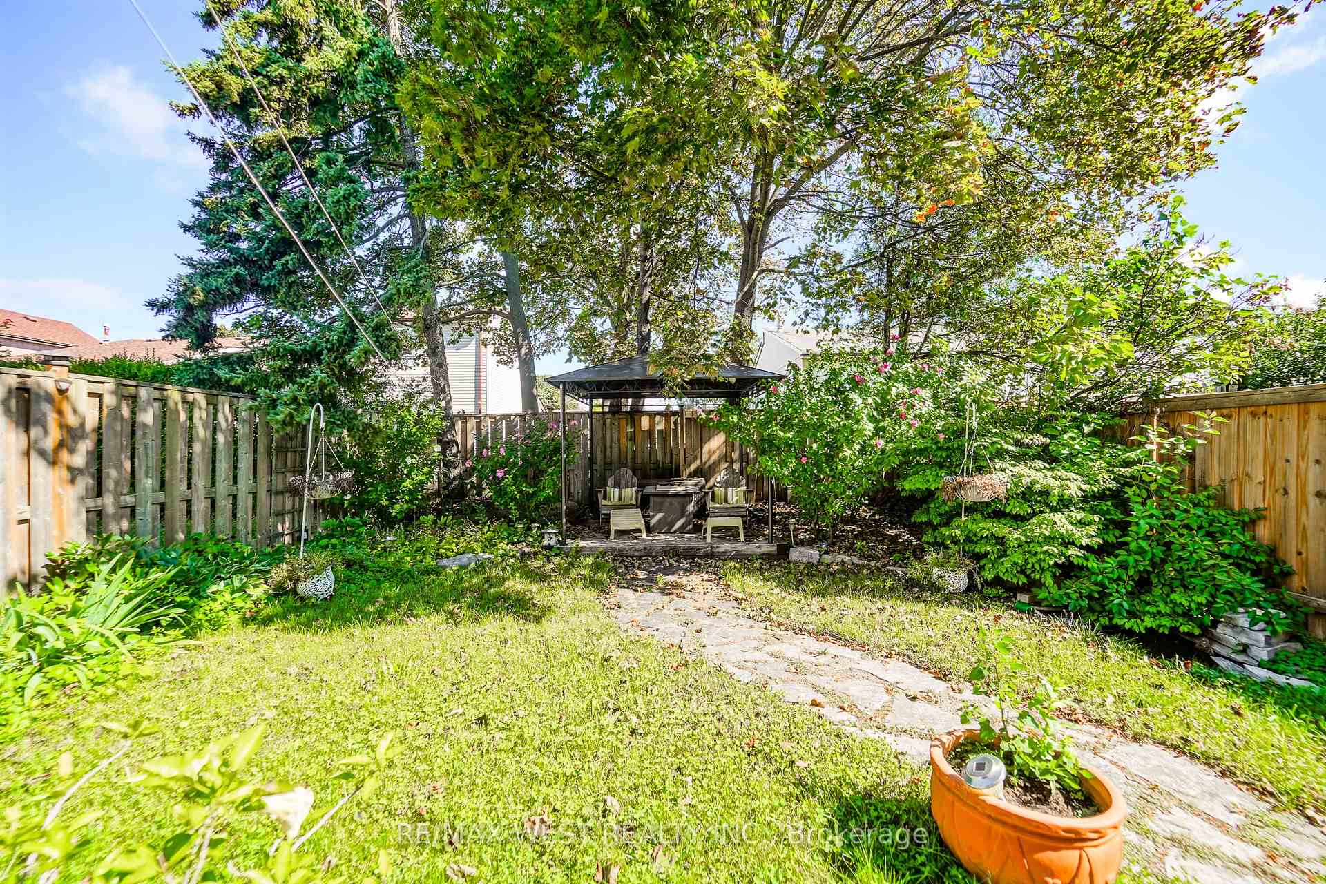 Photo 10 of 58 Rands Road, Ajax, South West — HOMEH