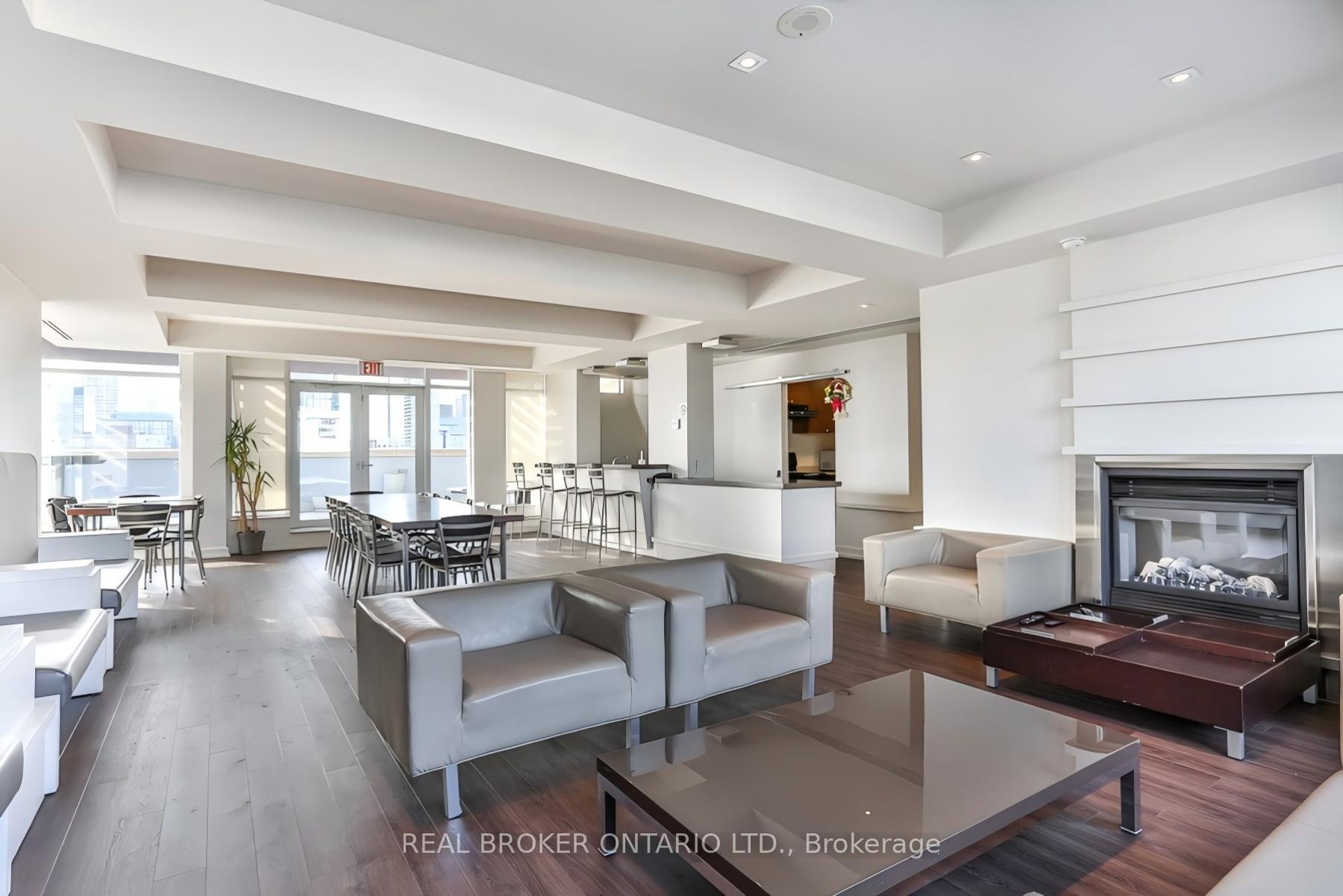 Photo 33 of Unit 1720, 230 King Street E, Toronto, Moss Park — HOMEH