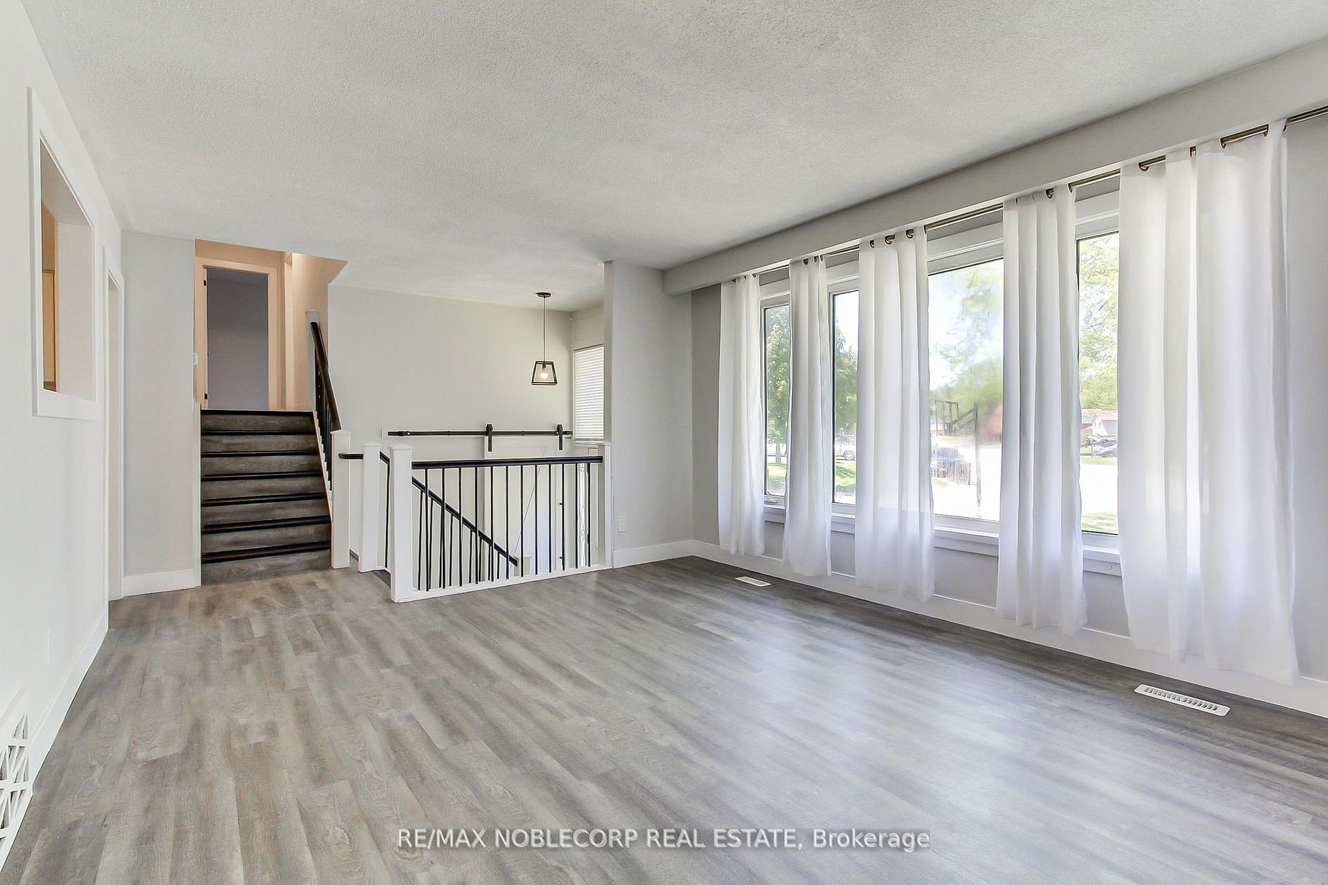 Photo 13 of 17 Larkdale Crescent, Essa, Angus — HOMEH