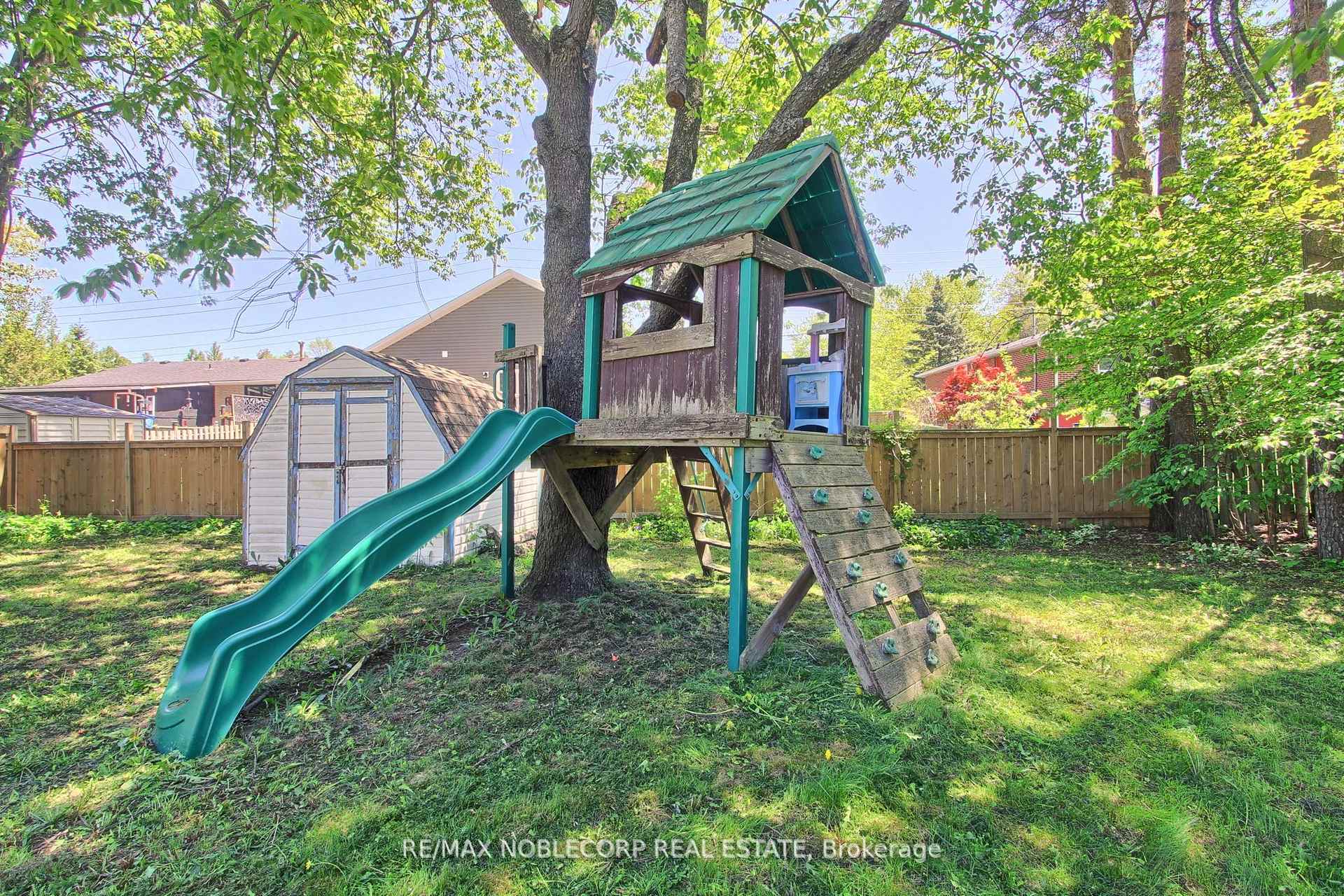 Photo 44 of 17 Larkdale Crescent, Essa, Angus — HOMEH