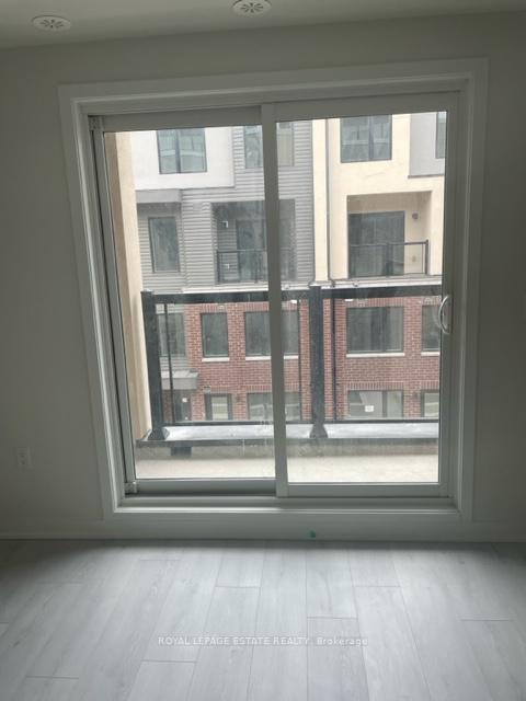 Photo 5 of Unit 8, 3409 Ridgeway Drive, Mississauga, Erin Mills — HOMEH