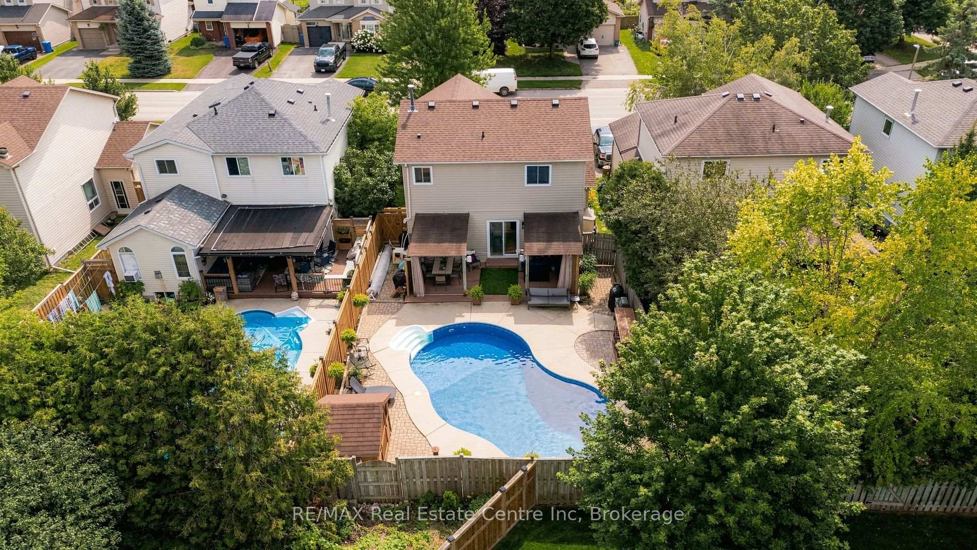 Photo 34 of 451 Black Street, Centre Wellington, Fergus — HOMEH